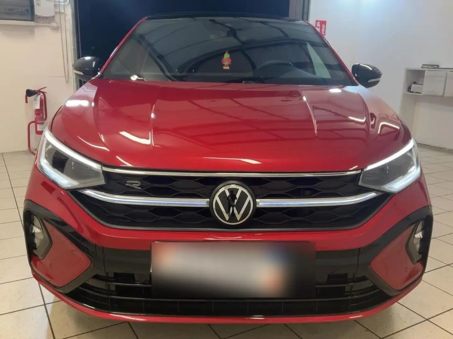 Volkswagen Taigo 1.0 TSI R-Line 110cv DSG Rouge - 2