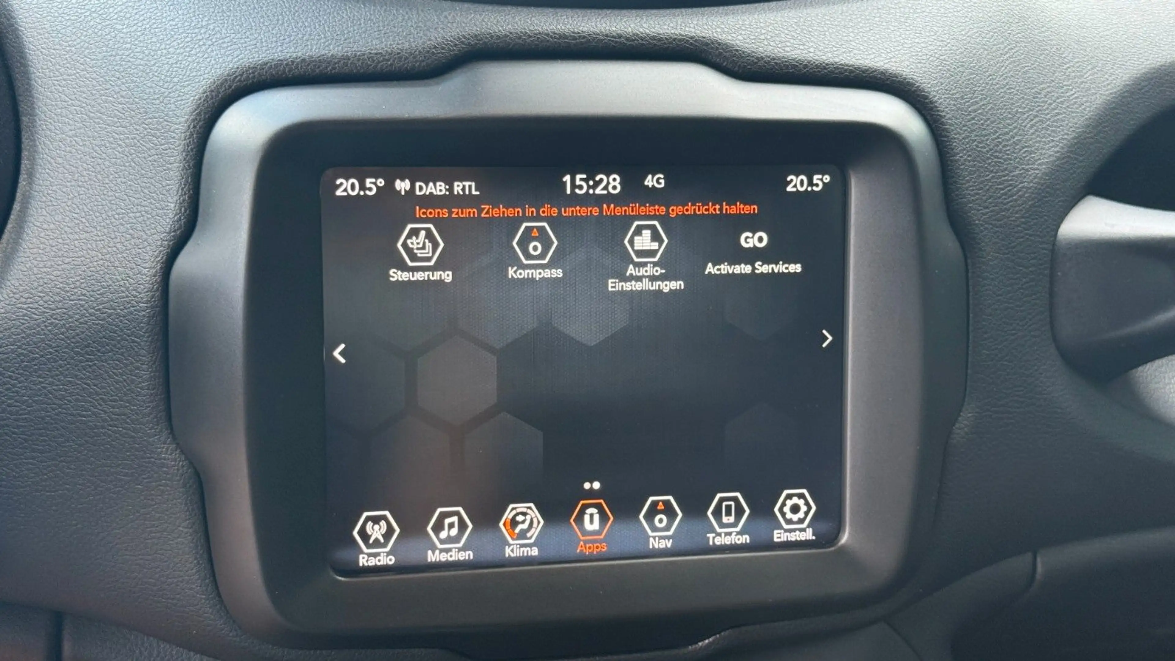 Jeep Renegade Limited FWD LEDER+NAVI+ACC+KeyLess+LED — photo 19