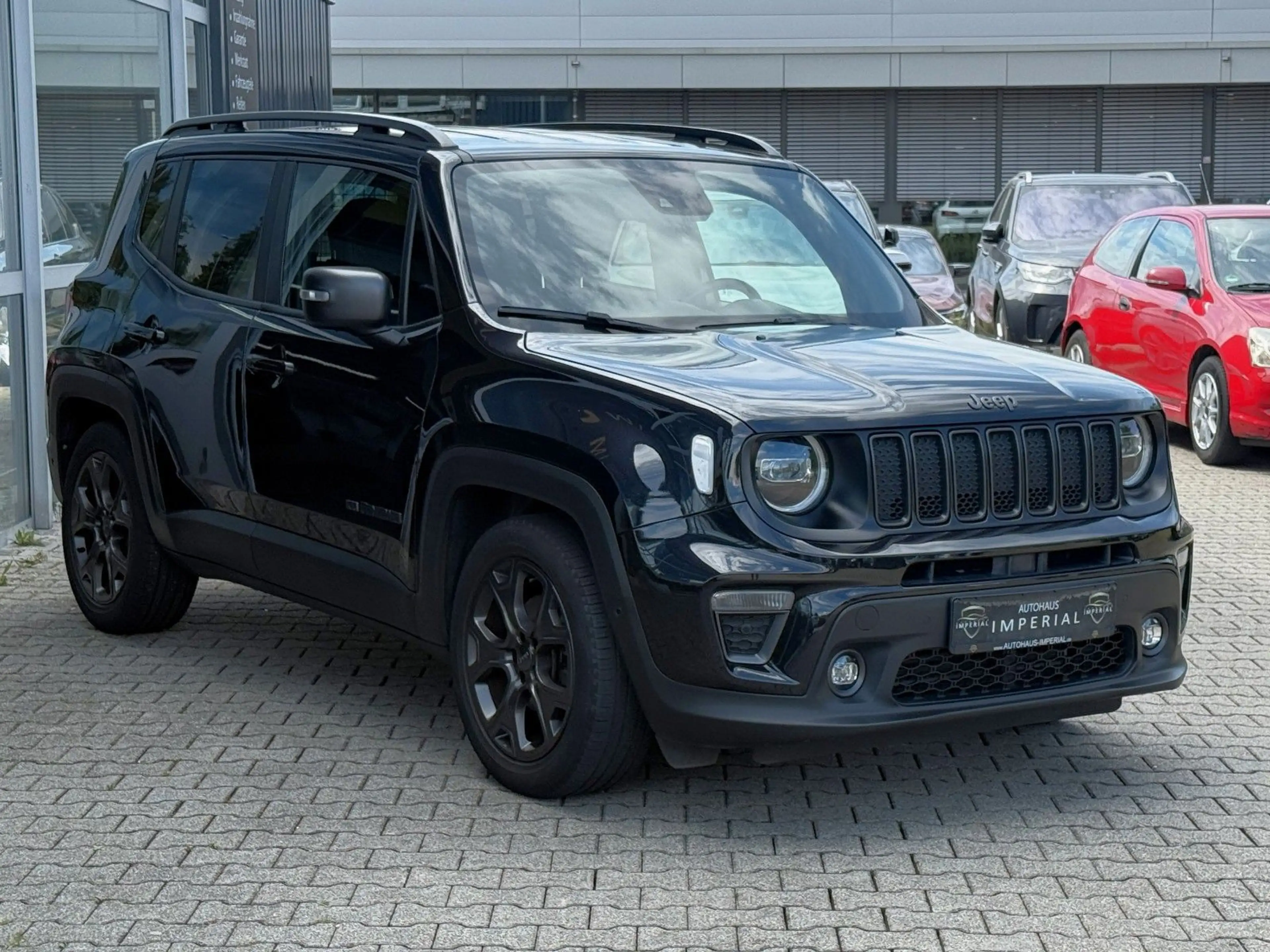 Jeep Renegade Limited FWD LEDER+NAVI+ACC+KeyLess+LED — photo 3