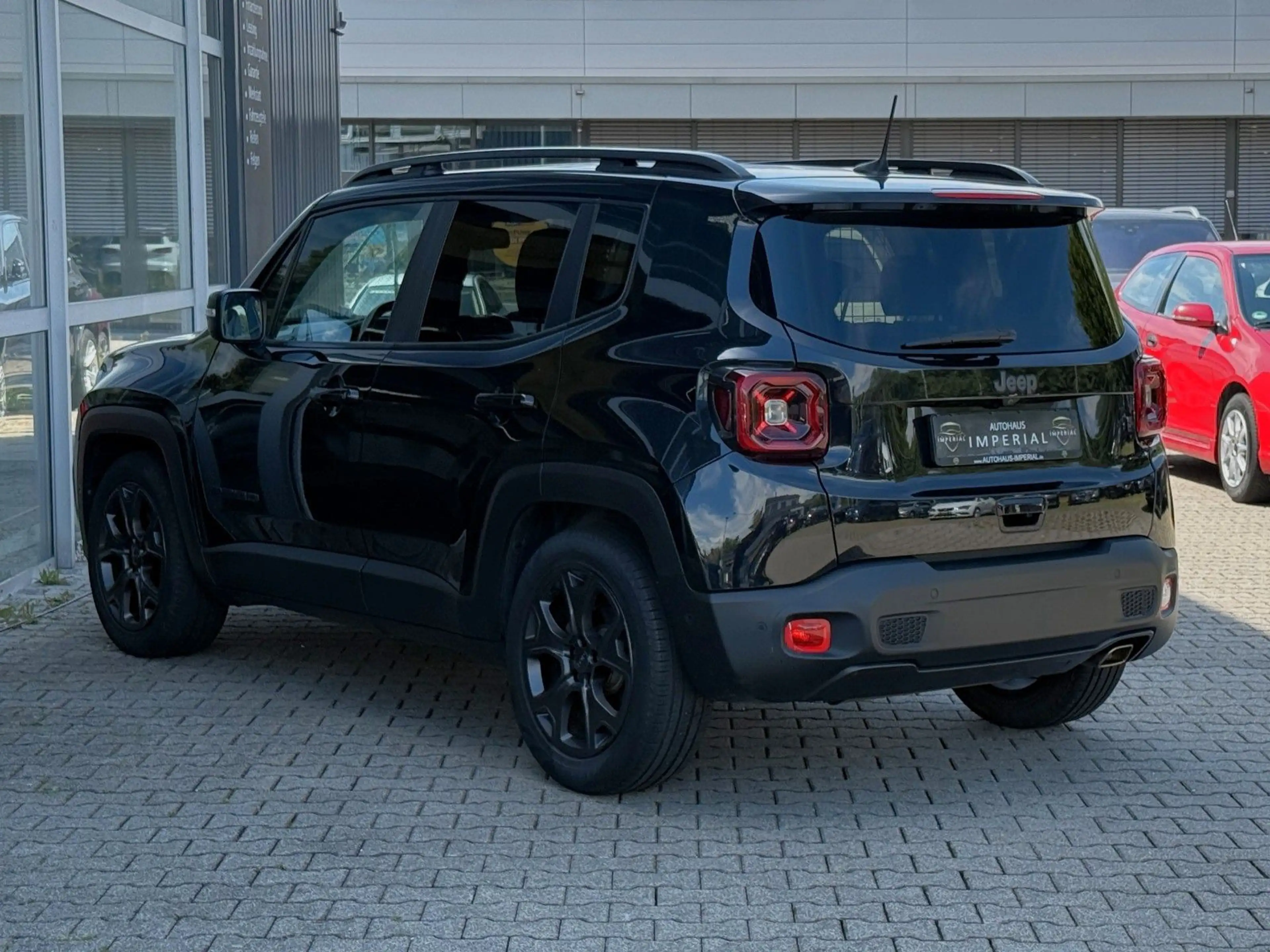 Jeep Renegade Limited FWD LEDER+NAVI+ACC+KeyLess+LED — photo 4