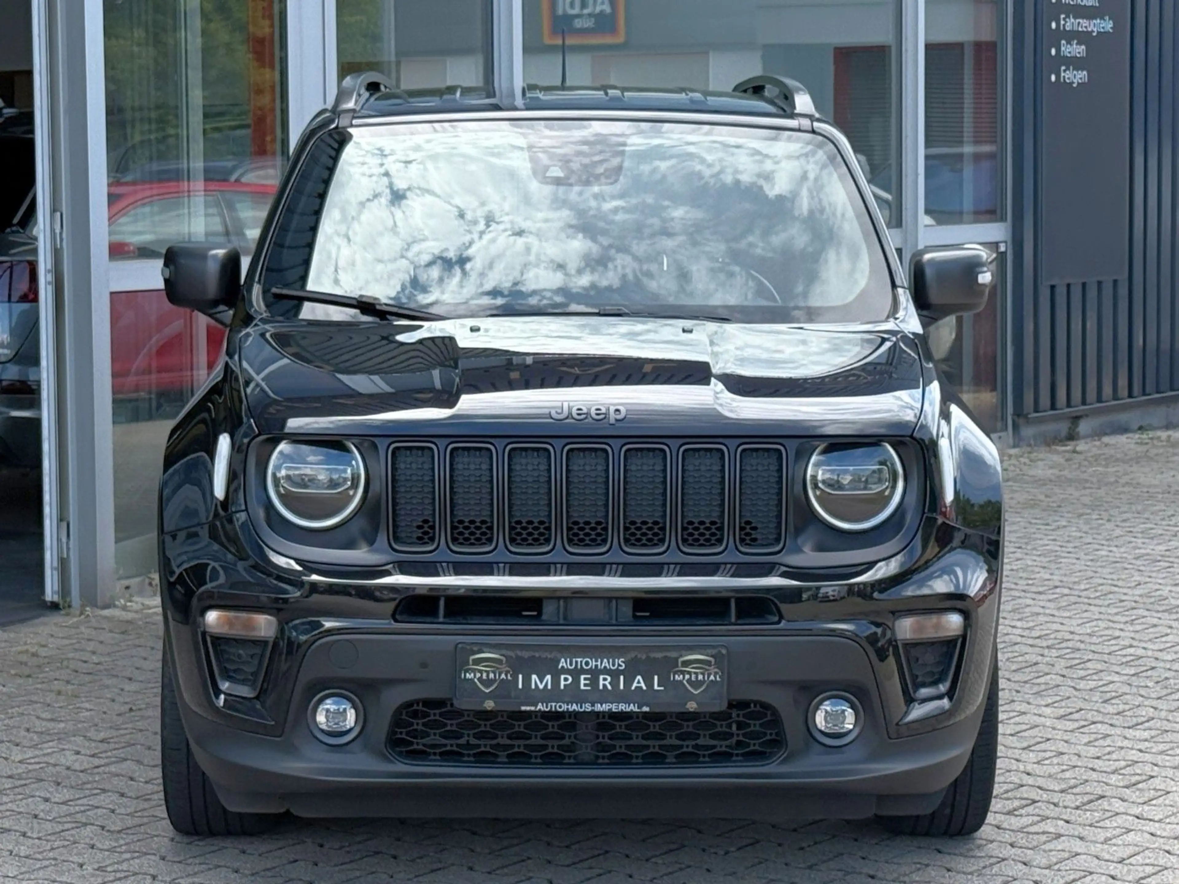 Jeep Renegade Limited FWD LEDER+NAVI+ACC+KeyLess+LED — photo 2