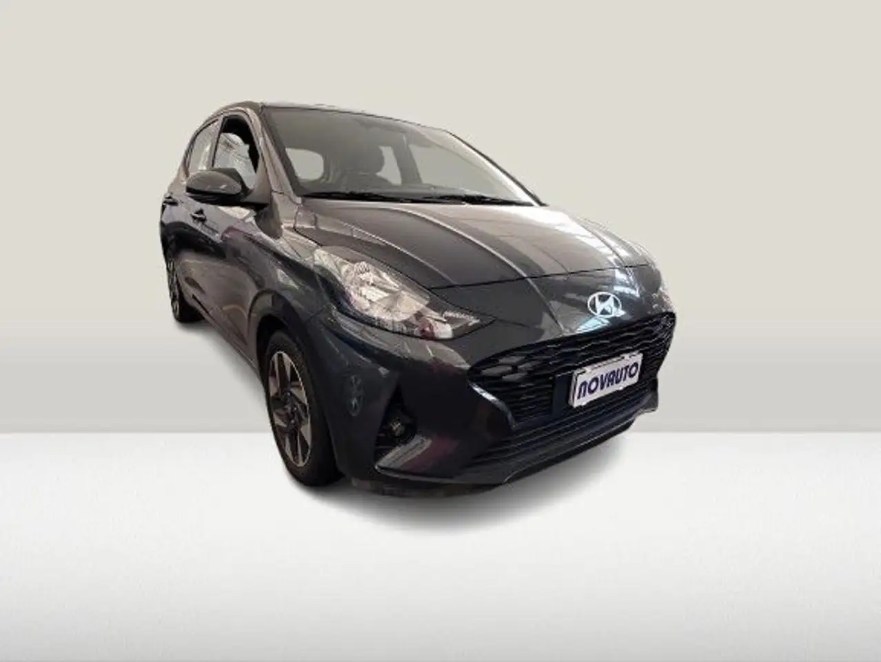 Hyundai i10 1.0 Connectline — photo 1 of 5