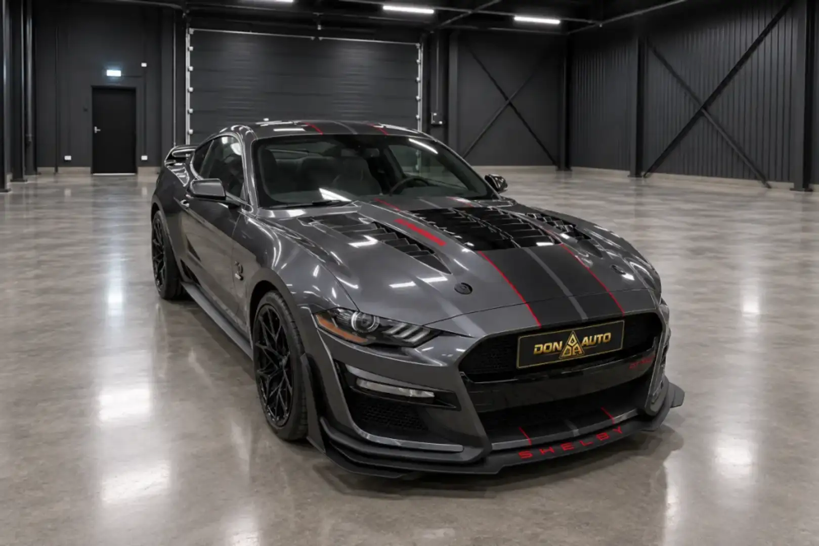 Ford Mustang Fastback 5.0 Ti-VCT GT Aut. Gris - 1