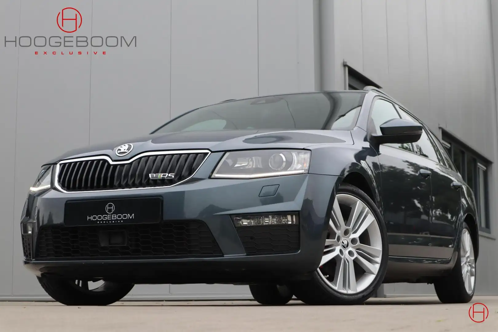 Skoda Octavia Combi 2.0 TDI RS 184 PK / Trekhaak / Canton / ACC Grijs - 1