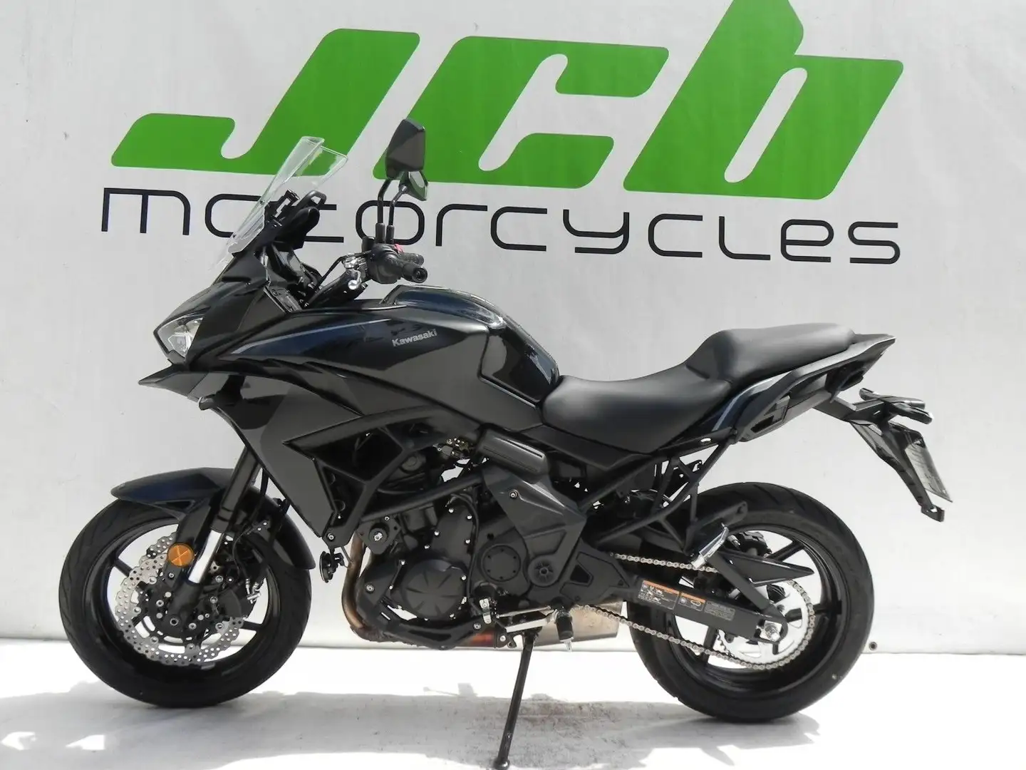 Kawasaki Versys 650 ABS TC 2025 Schwarz - 1