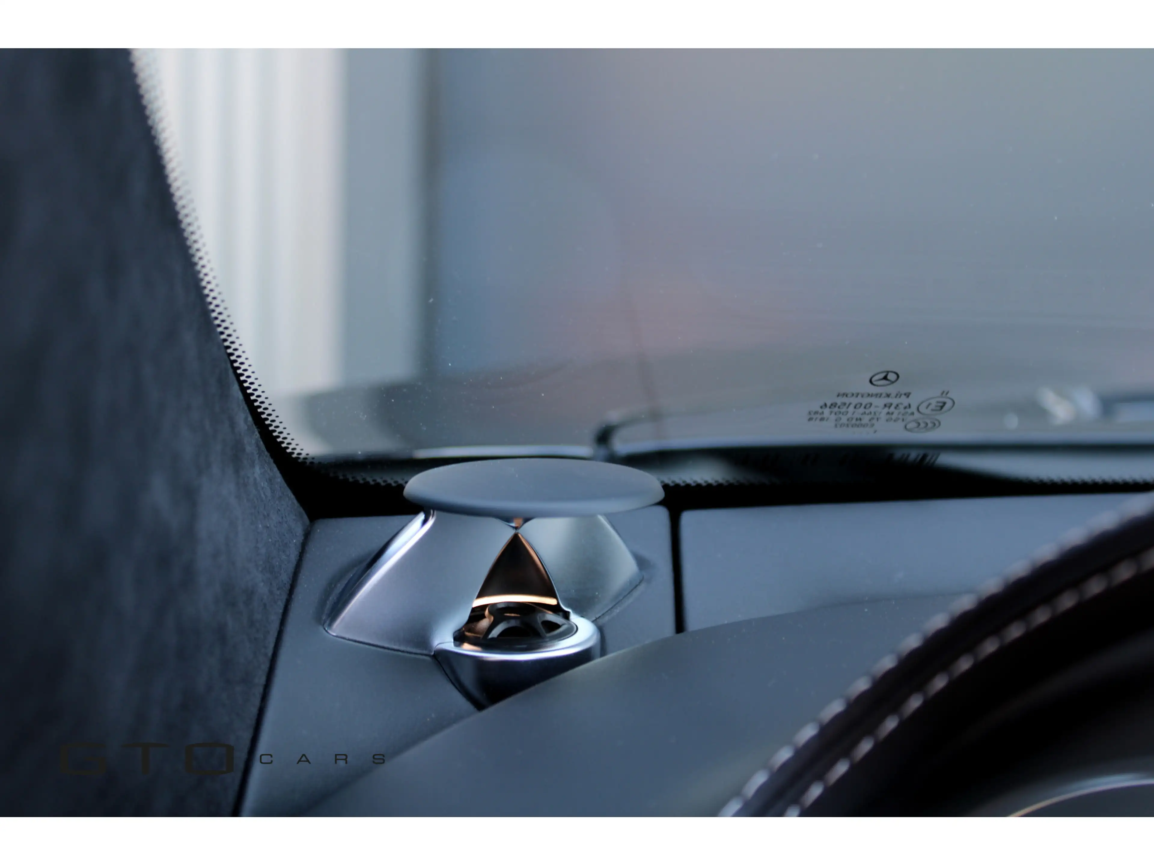 Mercedes-Benz SLS Roadster 6.3 AMG B&O Surround Sound / Camera / Dea — photo 16