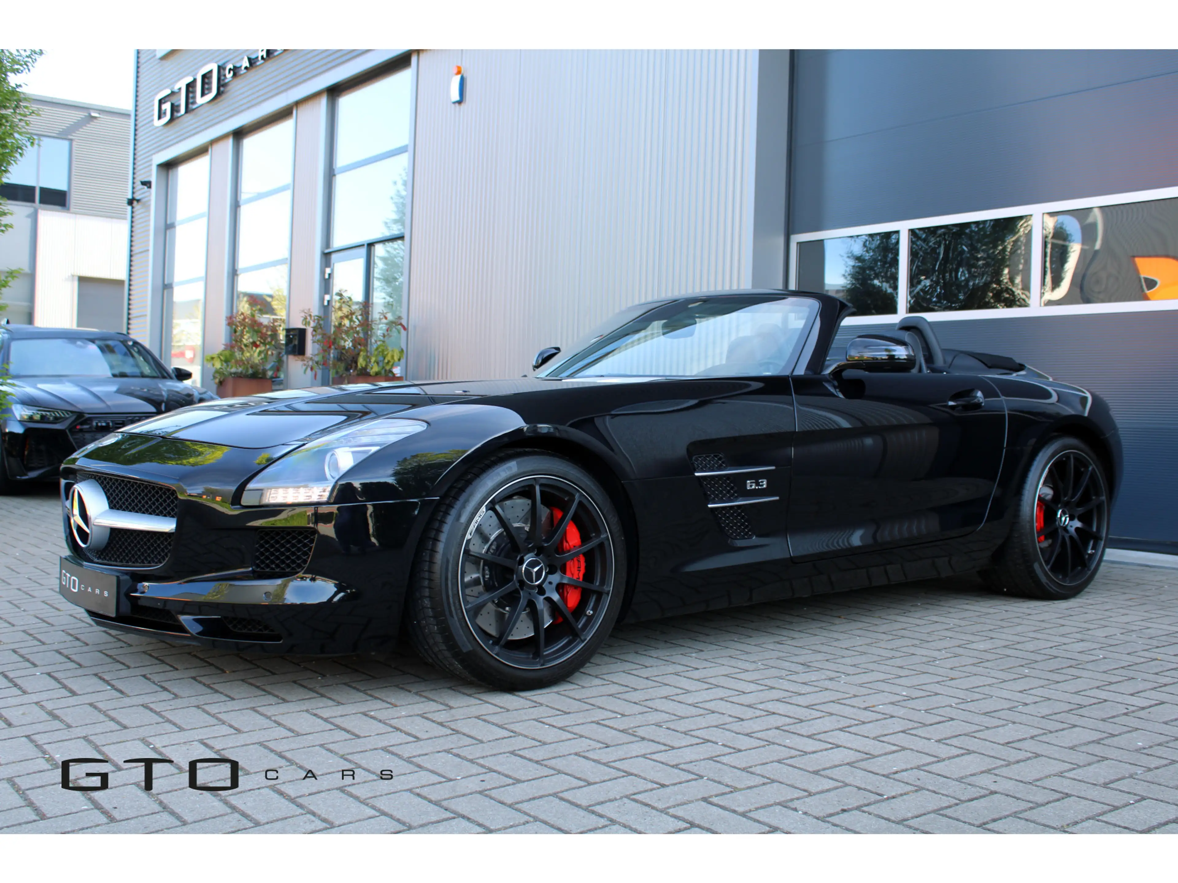 Mercedes-Benz SLS Roadster 6.3 AMG B&O Surround Sound / Camera / Dea — photo 5