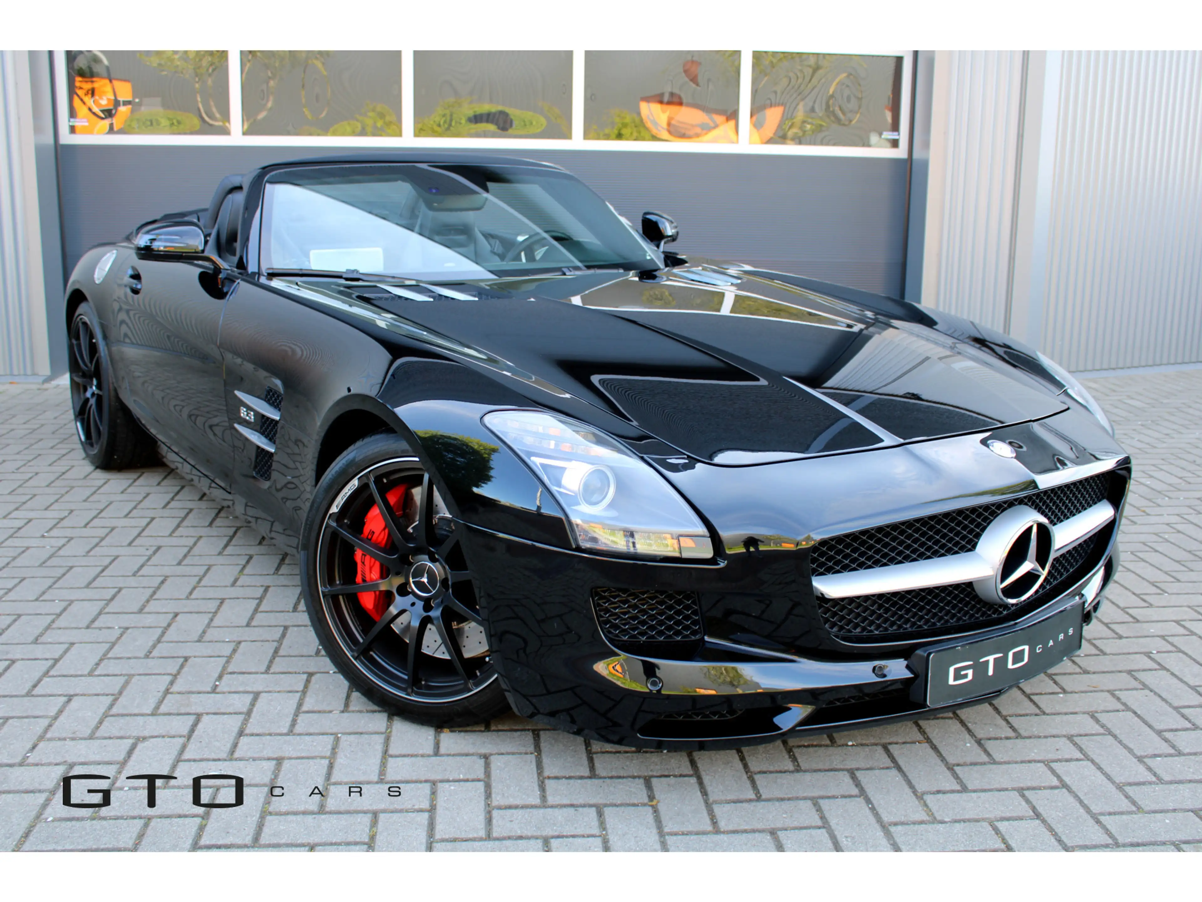 Mercedes-Benz SLS Roadster 6.3 AMG B&O Surround Sound / Camera / Dea — photo 4