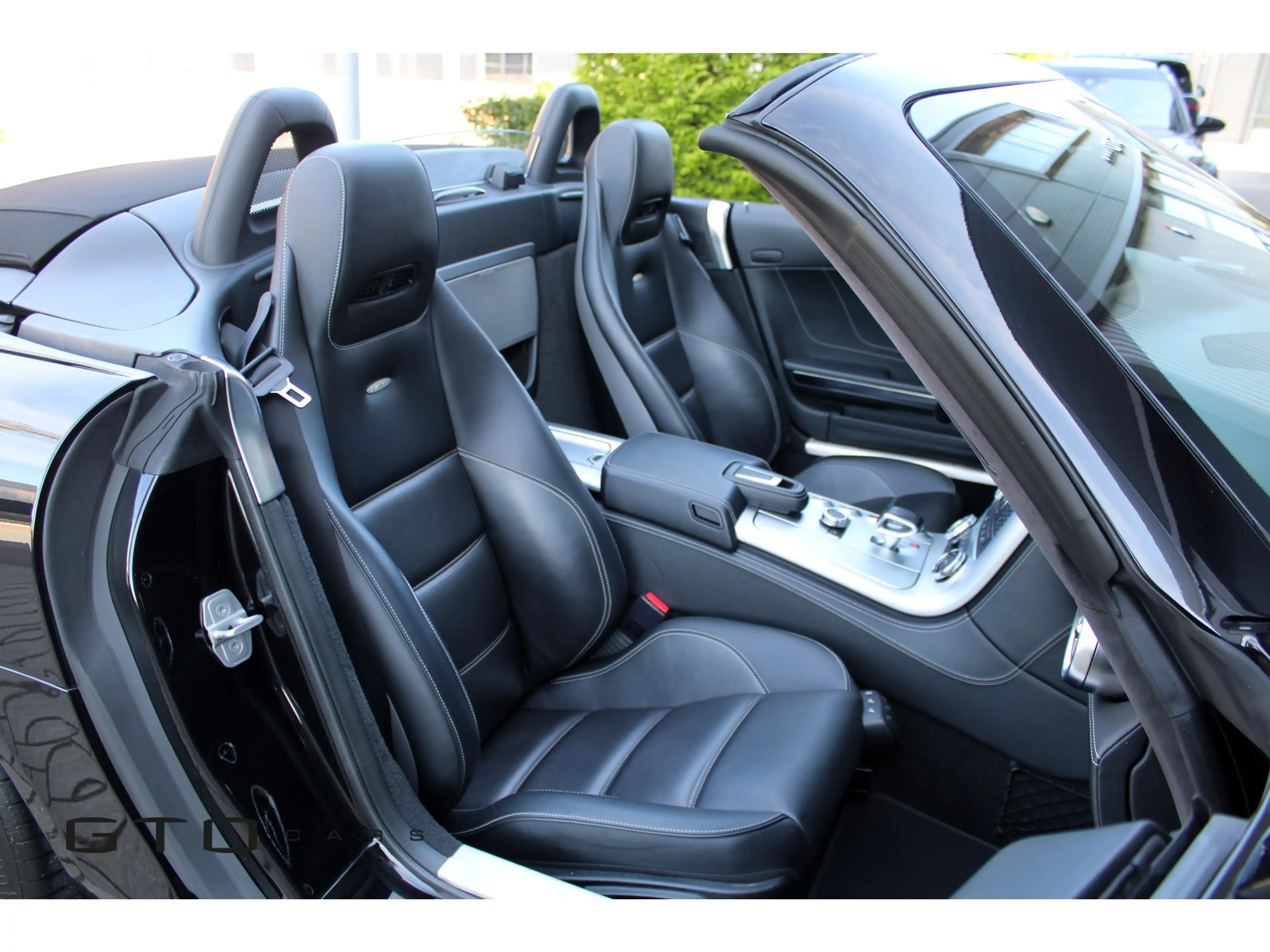 Mercedes-Benz SLS Roadster 6.3 AMG B&O Surround Sound / Camera / Dea — photo 11