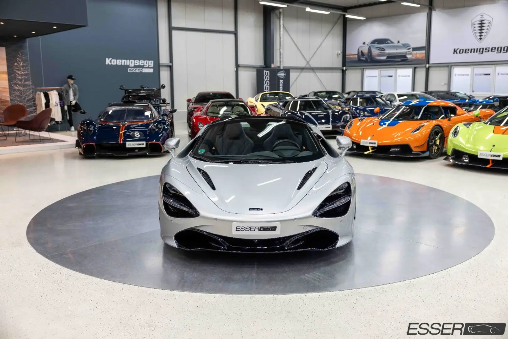 McLaren 720S Spider | Supernova Silver Stříbrná - 2