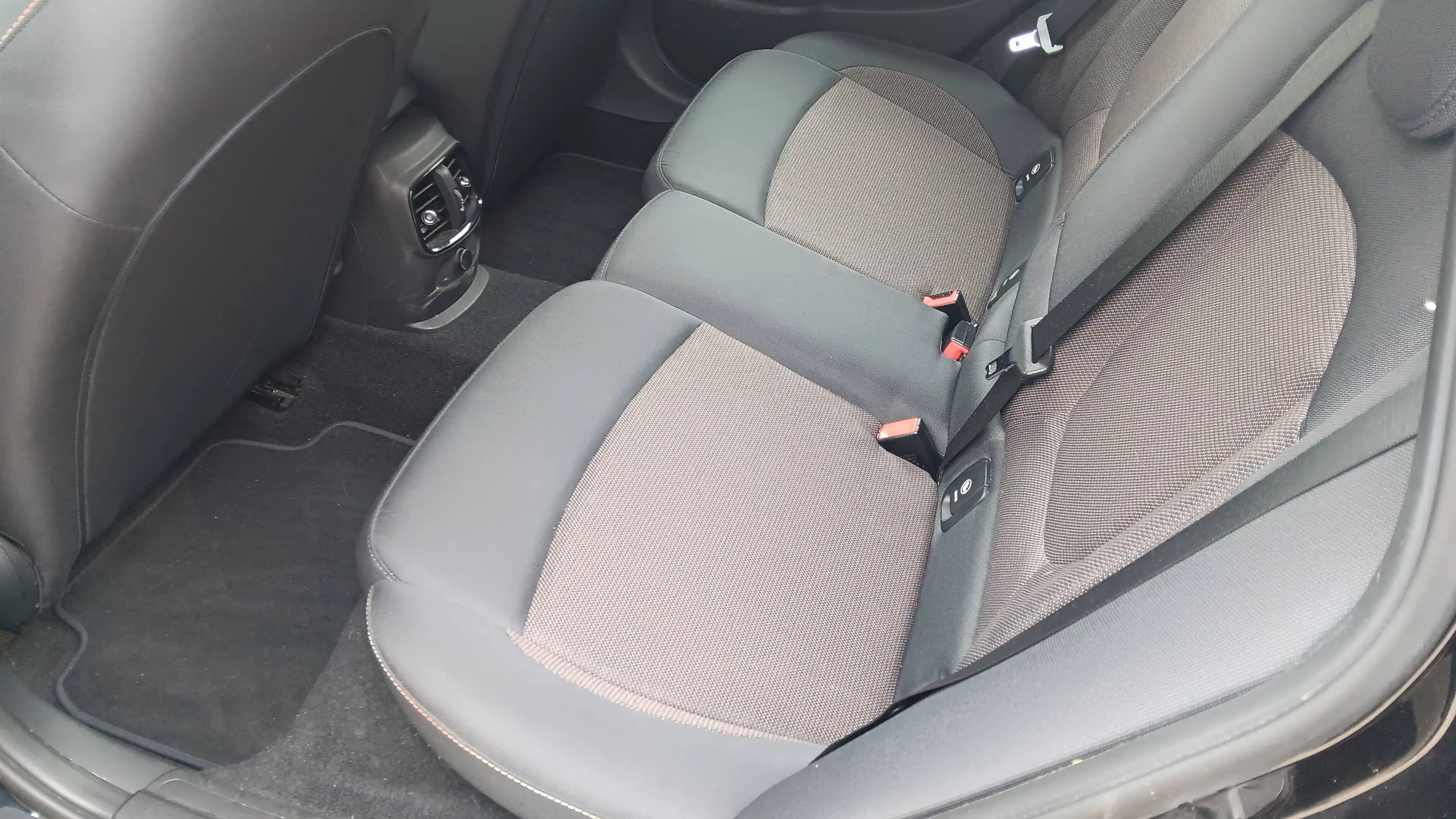 MINI One Clubman One — photo 6