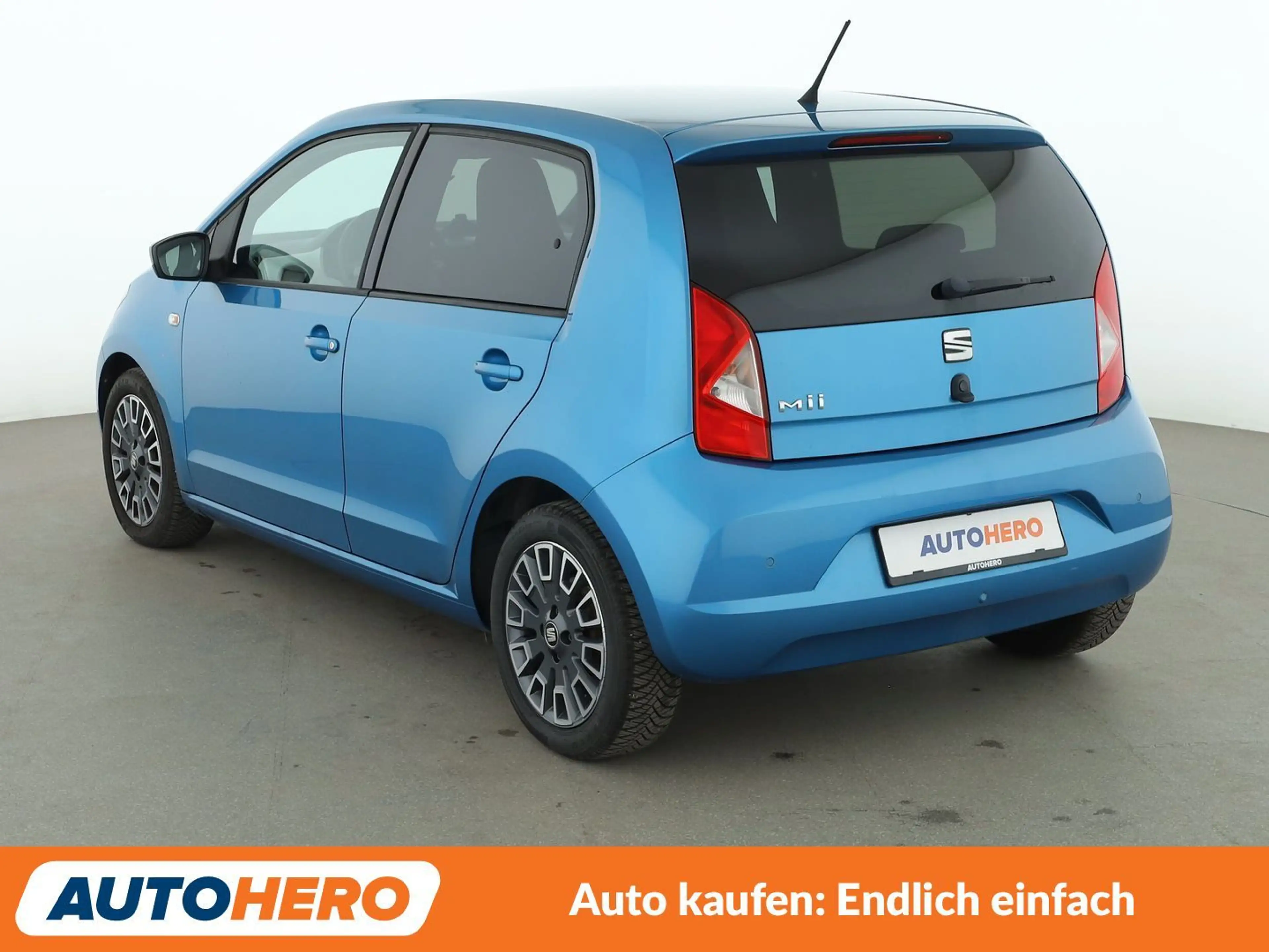 SEAT Mii 1.0 Chic *TEMPO*PDC*SHZ*KLIMA* — photo 4