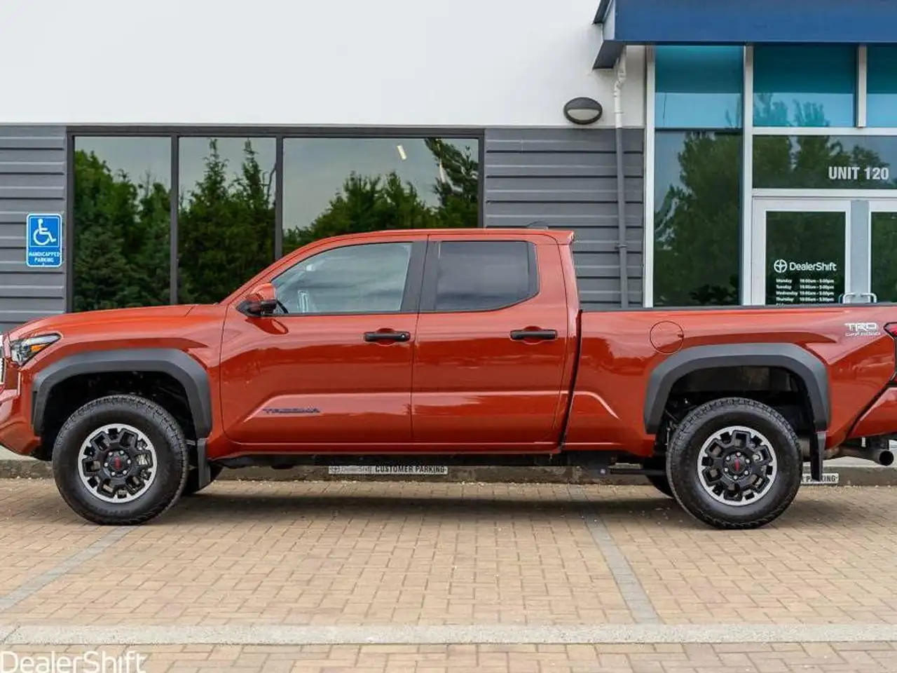 Toyota Tacoma снимка Toyota Tacoma
