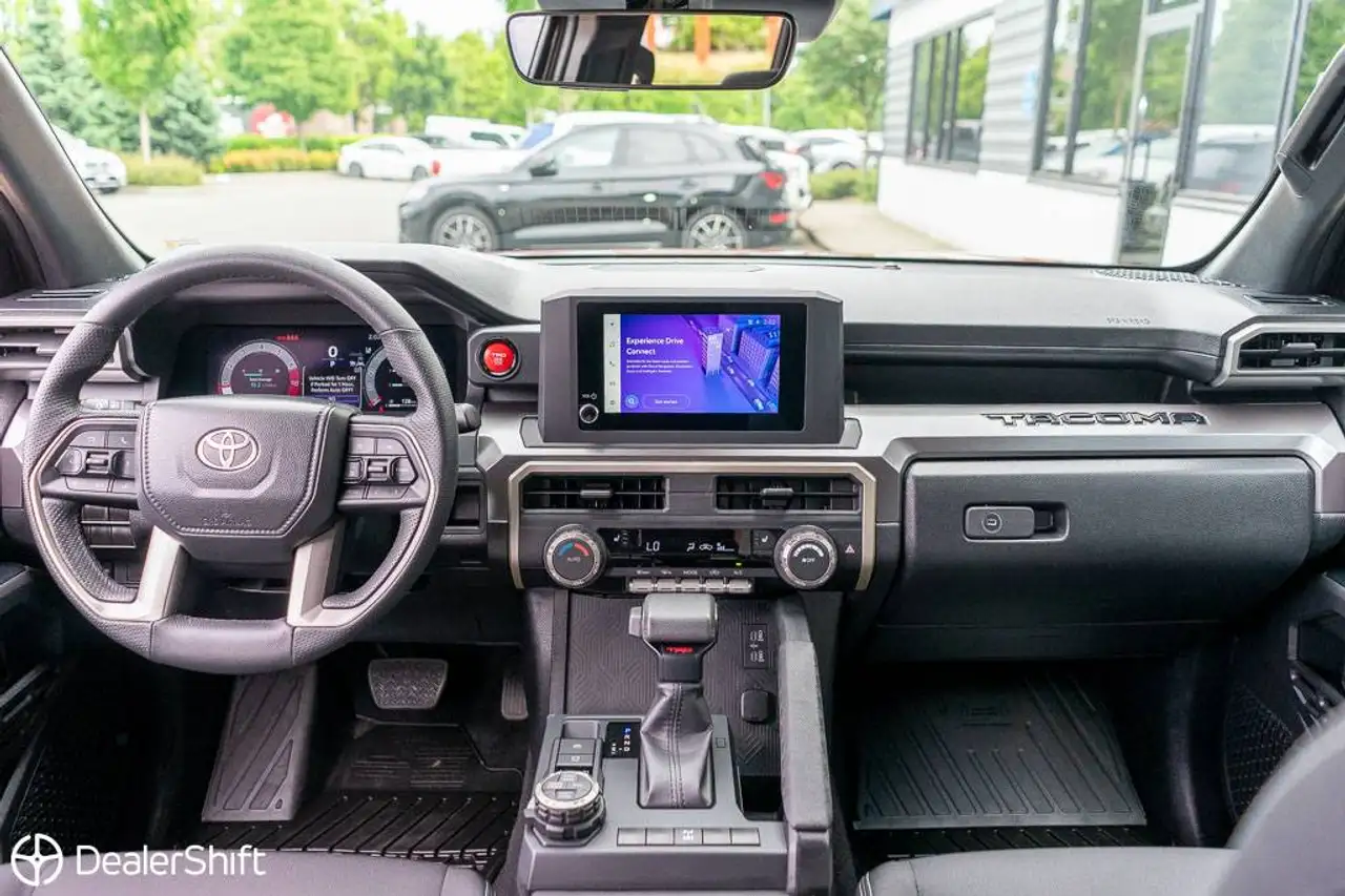 Toyota Tacoma снимка Toyota Tacoma