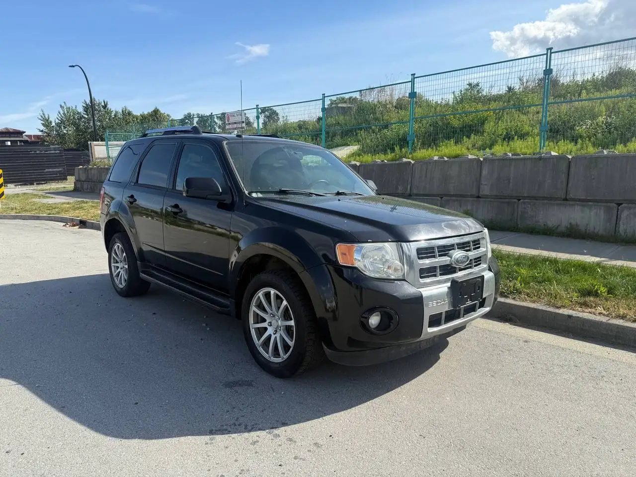 Ford Escape photo Ford Escape