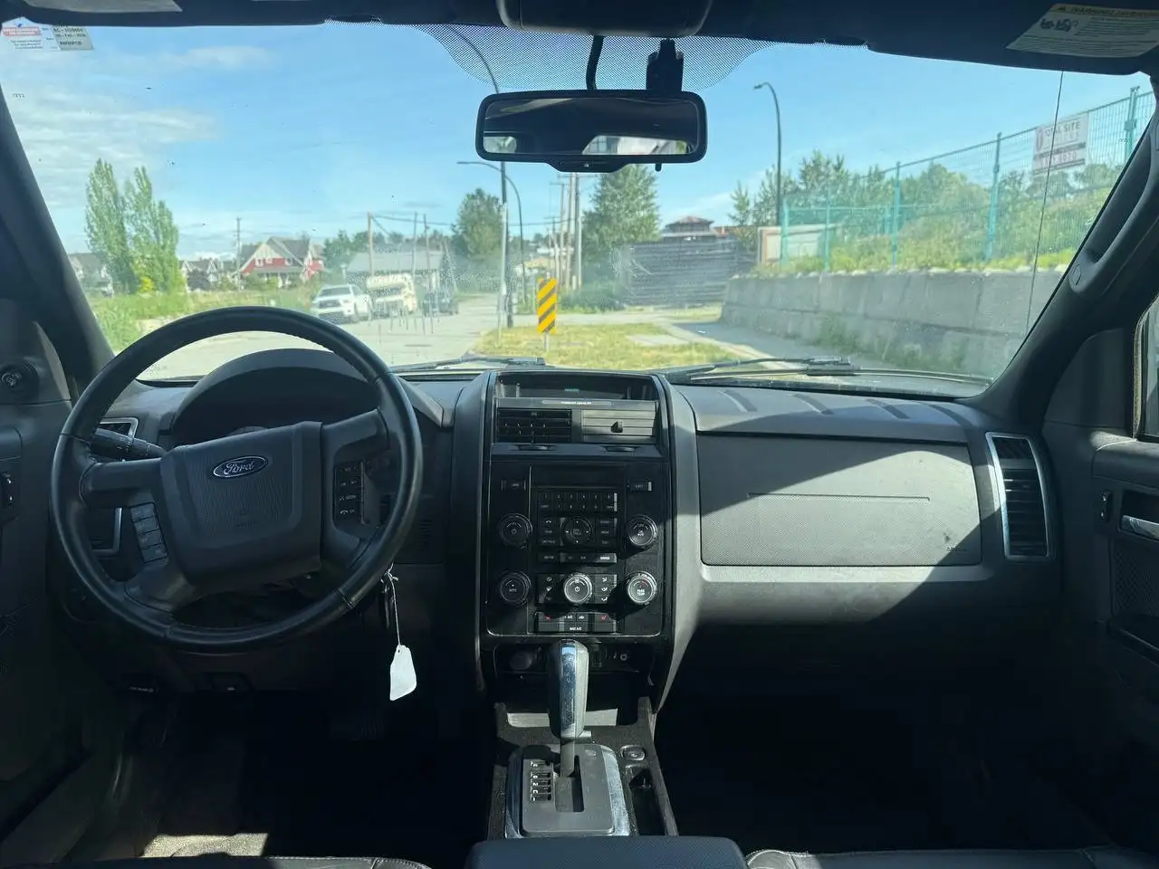 Ford Escape photo Ford Escape