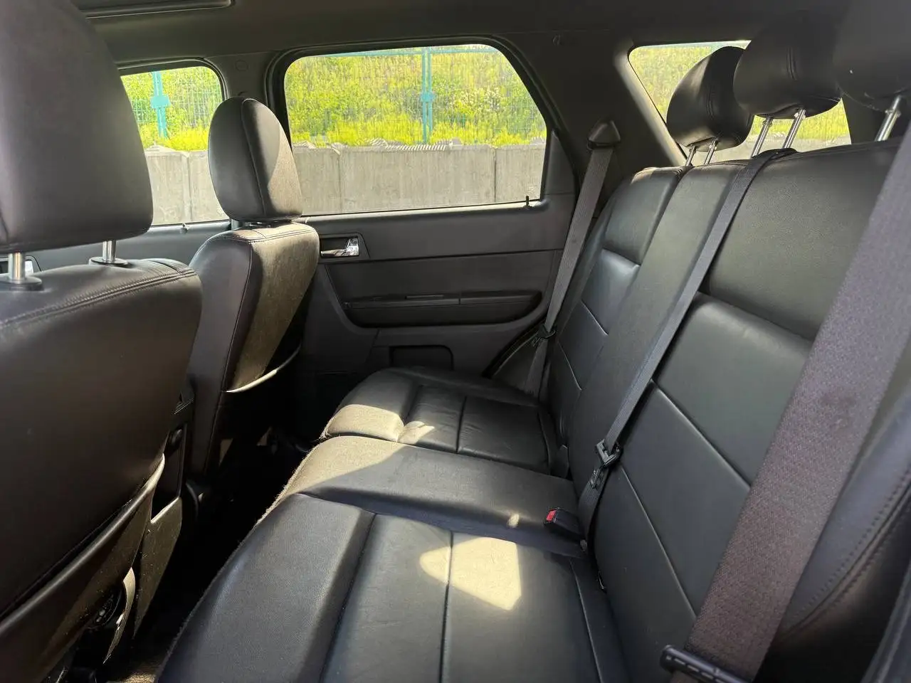 Ford Escape photo Ford Escape