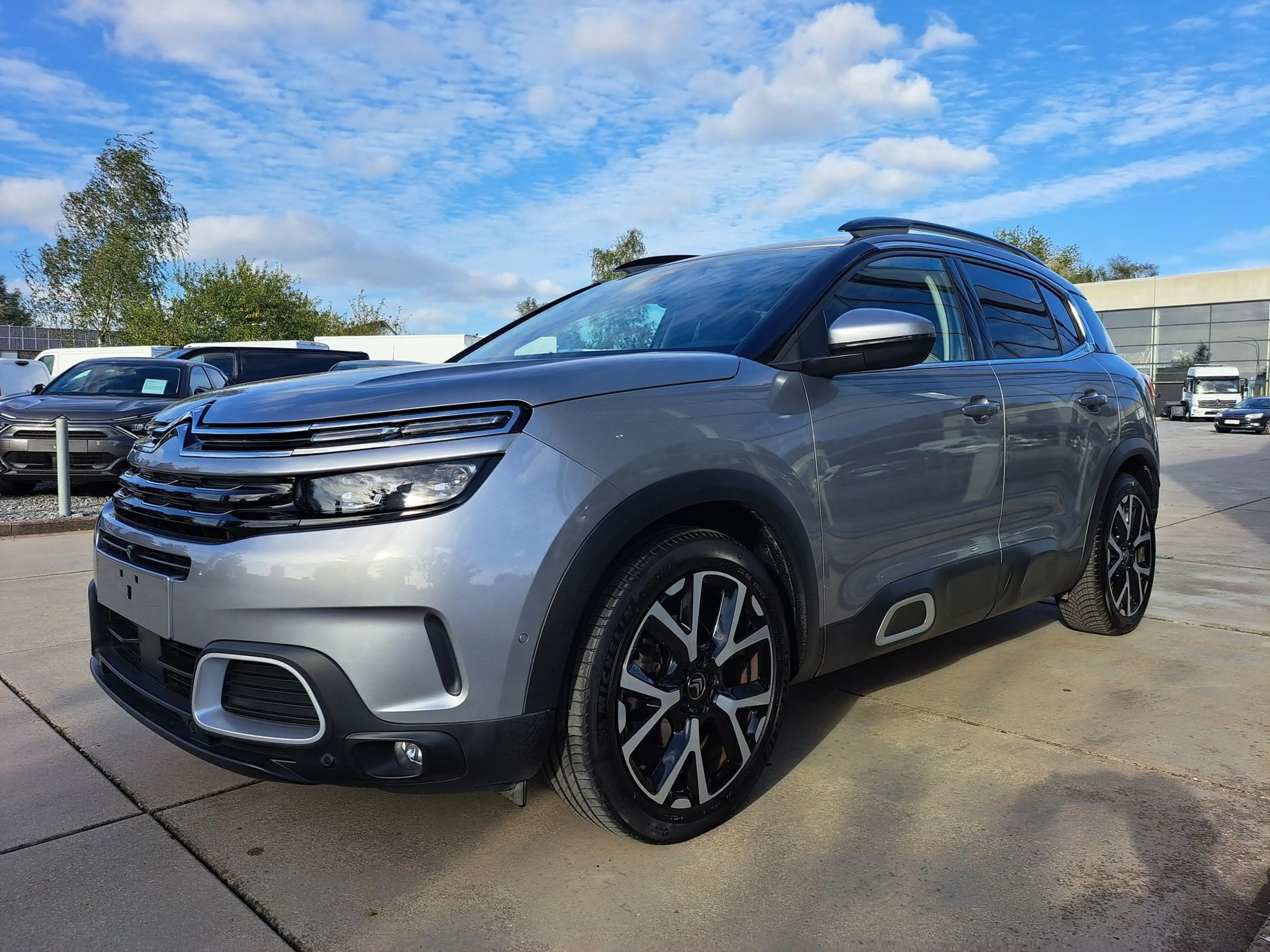 Citroen C5 Aircross 1.2 PureTech S/S SHINE — photo 3