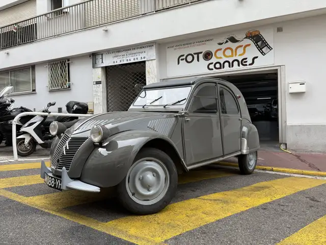 Citroen 2CV CITROEN 2CV AZL