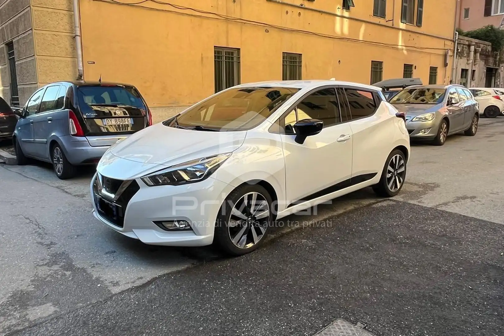 Nissan Micra Micra 1.5 dCi 8V 5 porte Tekna Weiß - 1