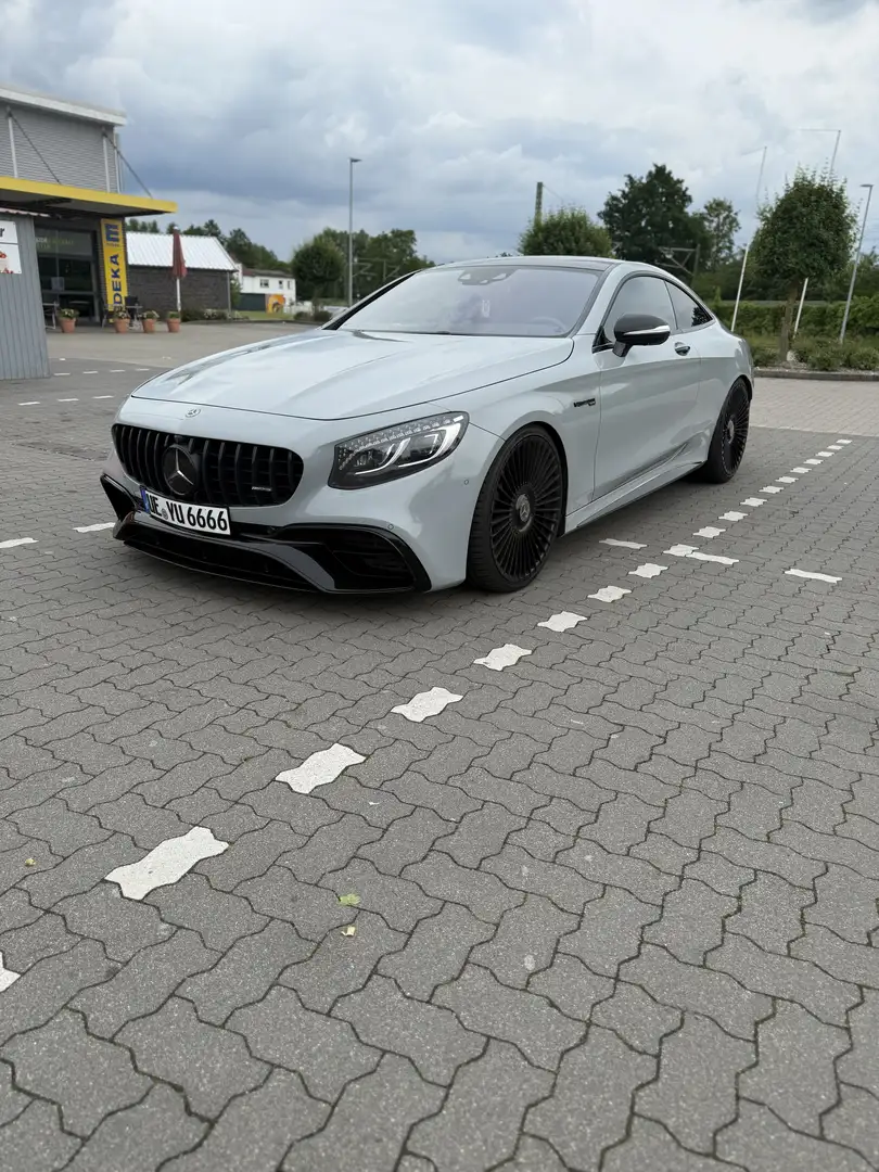 Mercedes-Benz S 63 AMG Coupé - 1