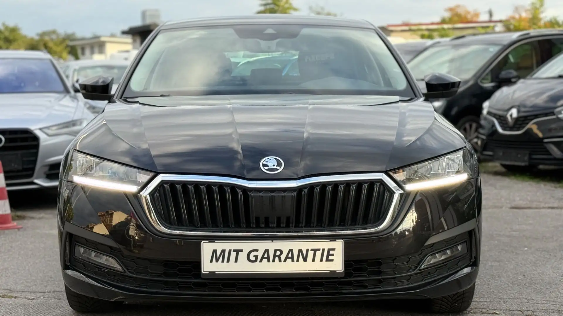 Skoda Octavia 2,0 TDI *1 Jahr-Garantie Ambition Schwarz - 2