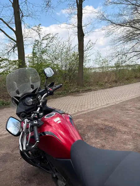 Suzuki V-STROM 650 - foto 3