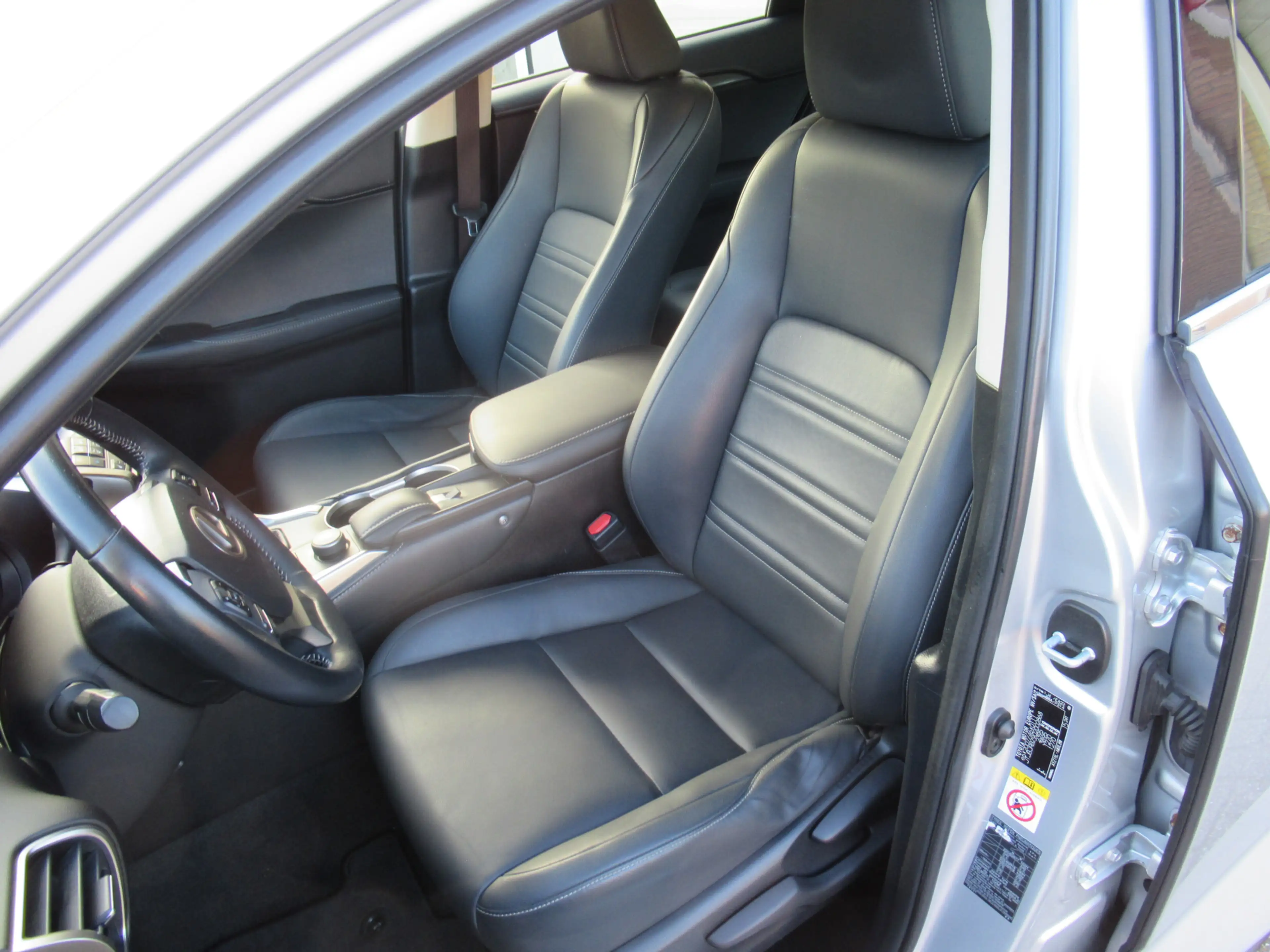 Lexus NX 300h AWD 25th First Edition leer Dealeronderhouden — photo 6