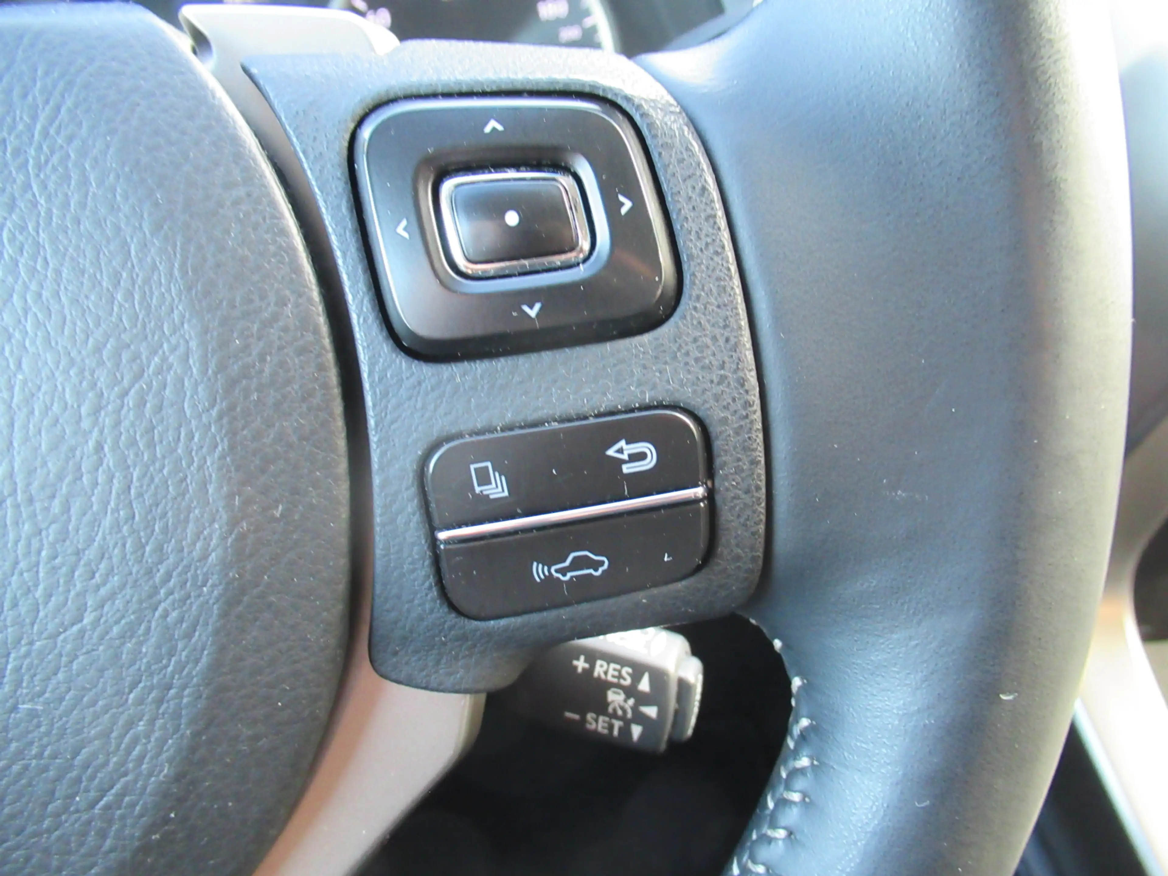 Lexus NX 300h AWD 25th First Edition leer Dealeronderhouden — photo 10