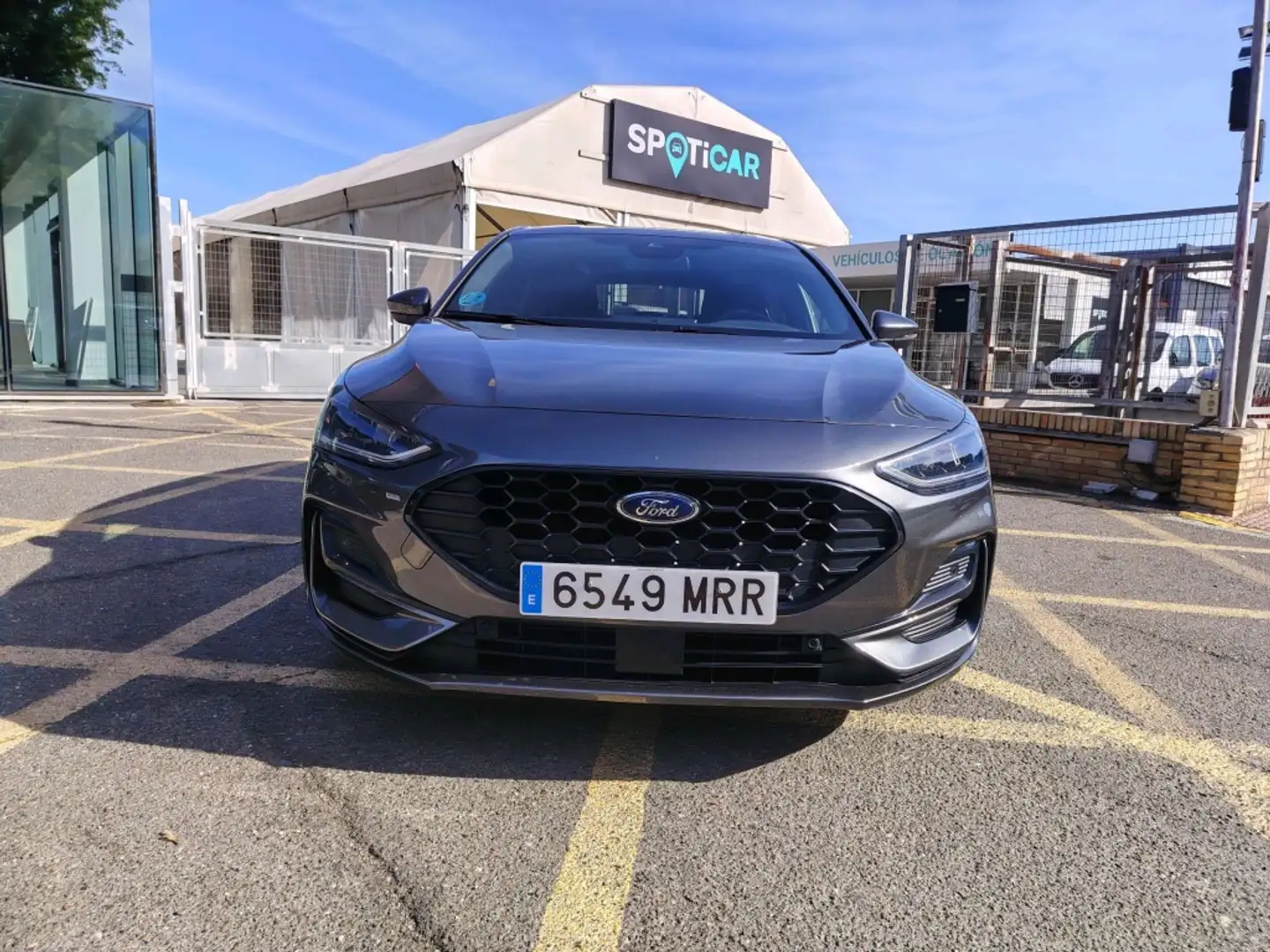 Ford Focus 1.0 Ecoboost MHEV ST-Line 155 Gris - 2