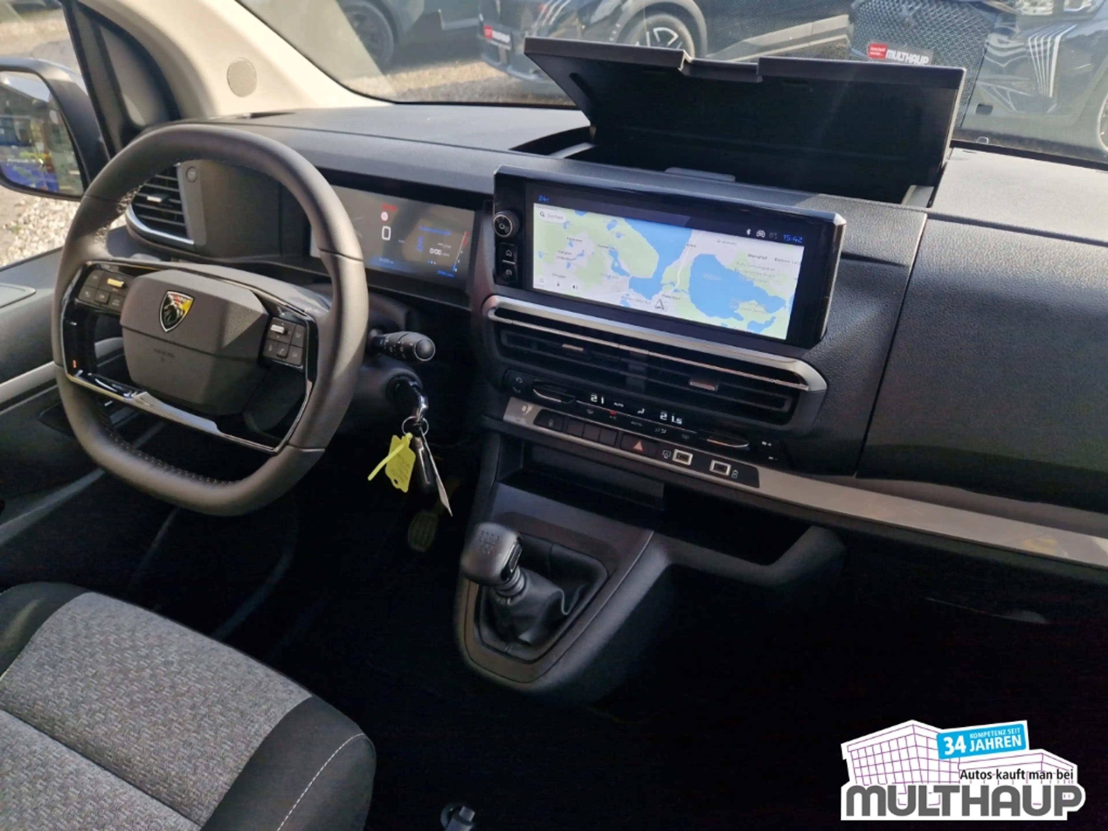 Peugeot Traveller Pössl Vanster BlueHDi 145 — photo 5