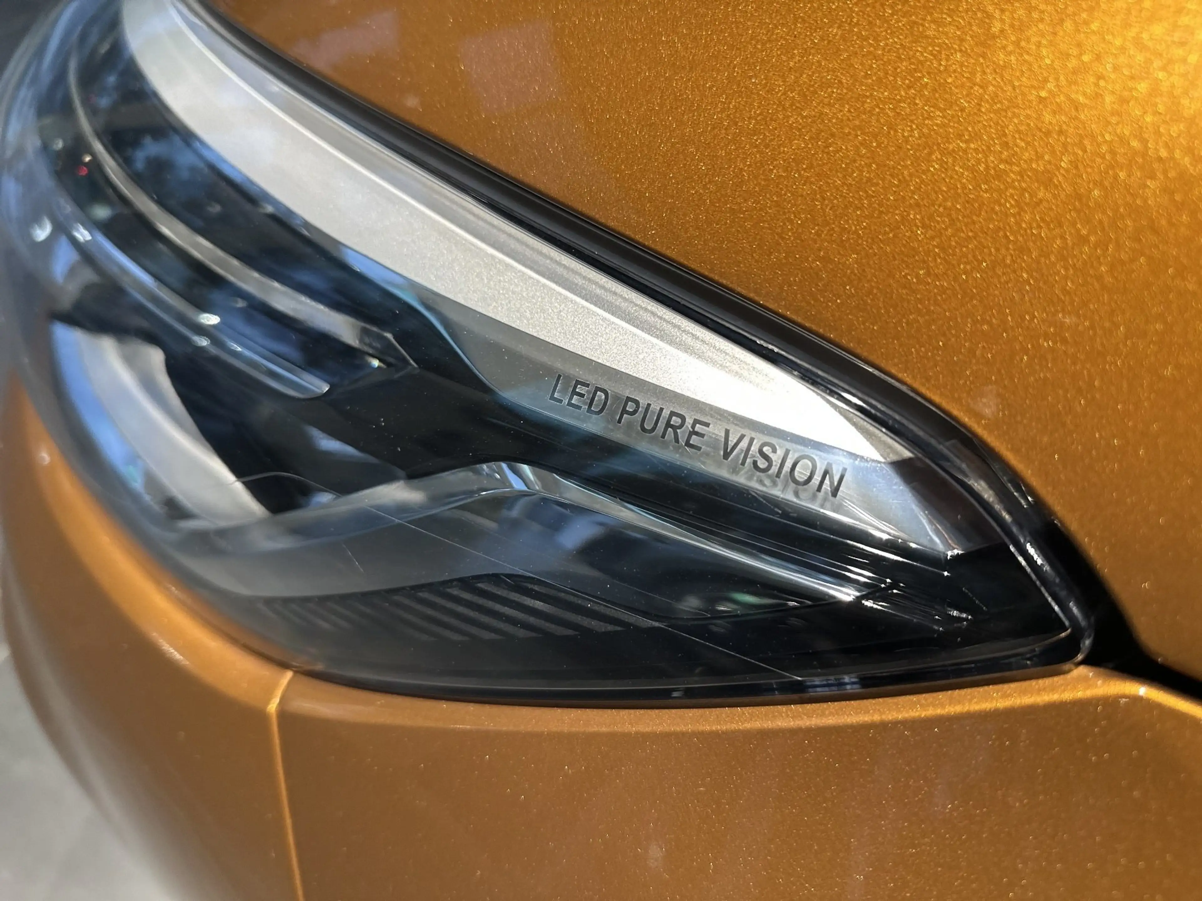 Renault Captur Intens ENERGY TCe 120 EDC — photo 5