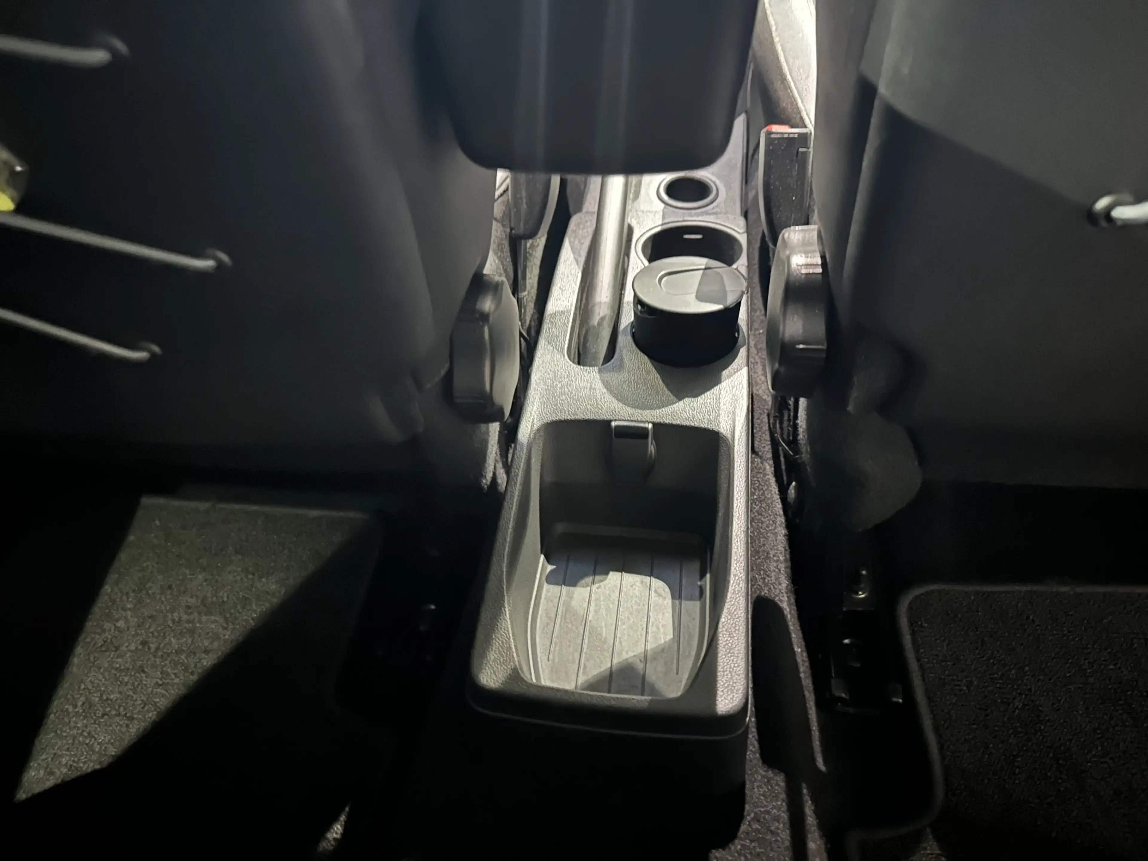 Renault Captur Intens ENERGY TCe 120 EDC — photo 47