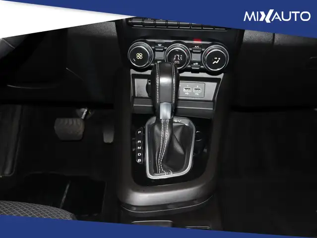 Renault Arkana view 13