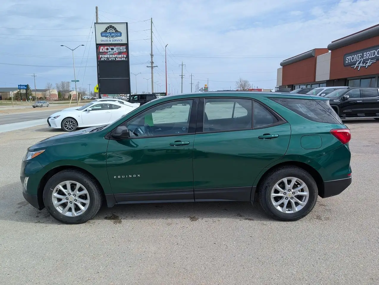 Chevrolet Equinox снимка Chevrolet Equinox