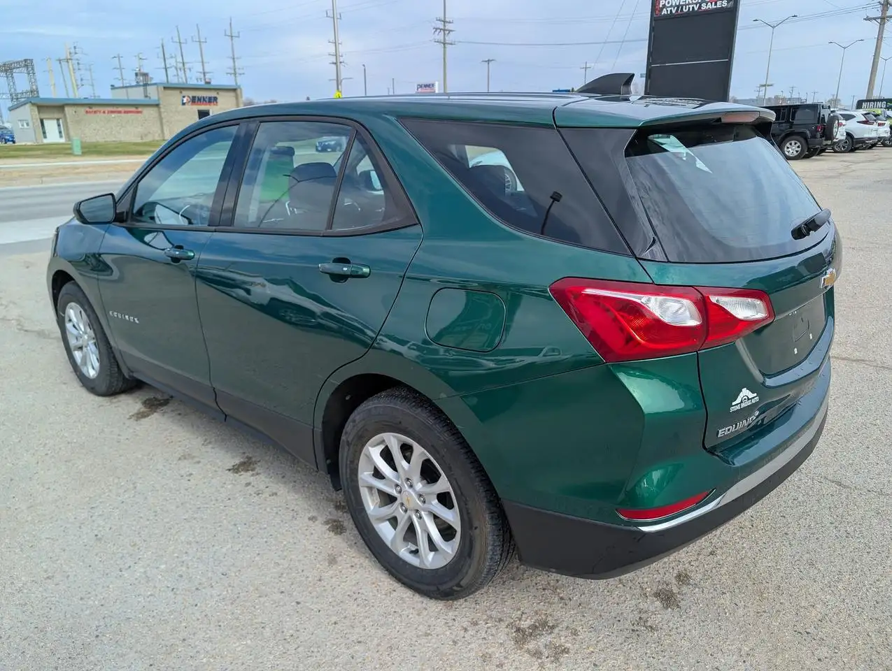 Chevrolet Equinox снимка Chevrolet Equinox