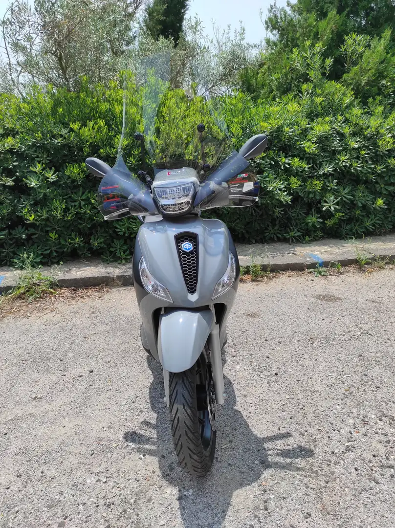Piaggio Medley 125 S Szürke - 2