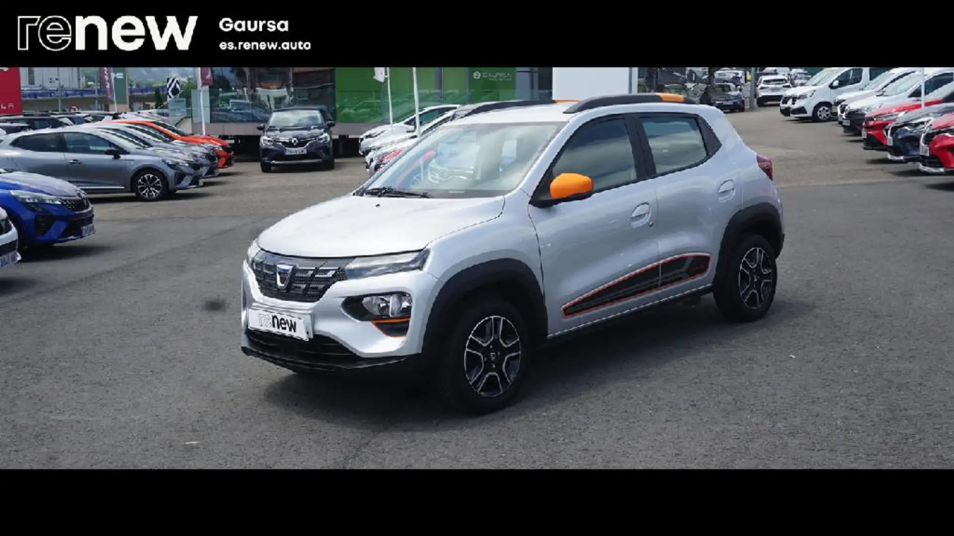 Dacia Spring BEV 27KWH 33KW COMFORT PLUS AUTO 45 5P Gris - 1
