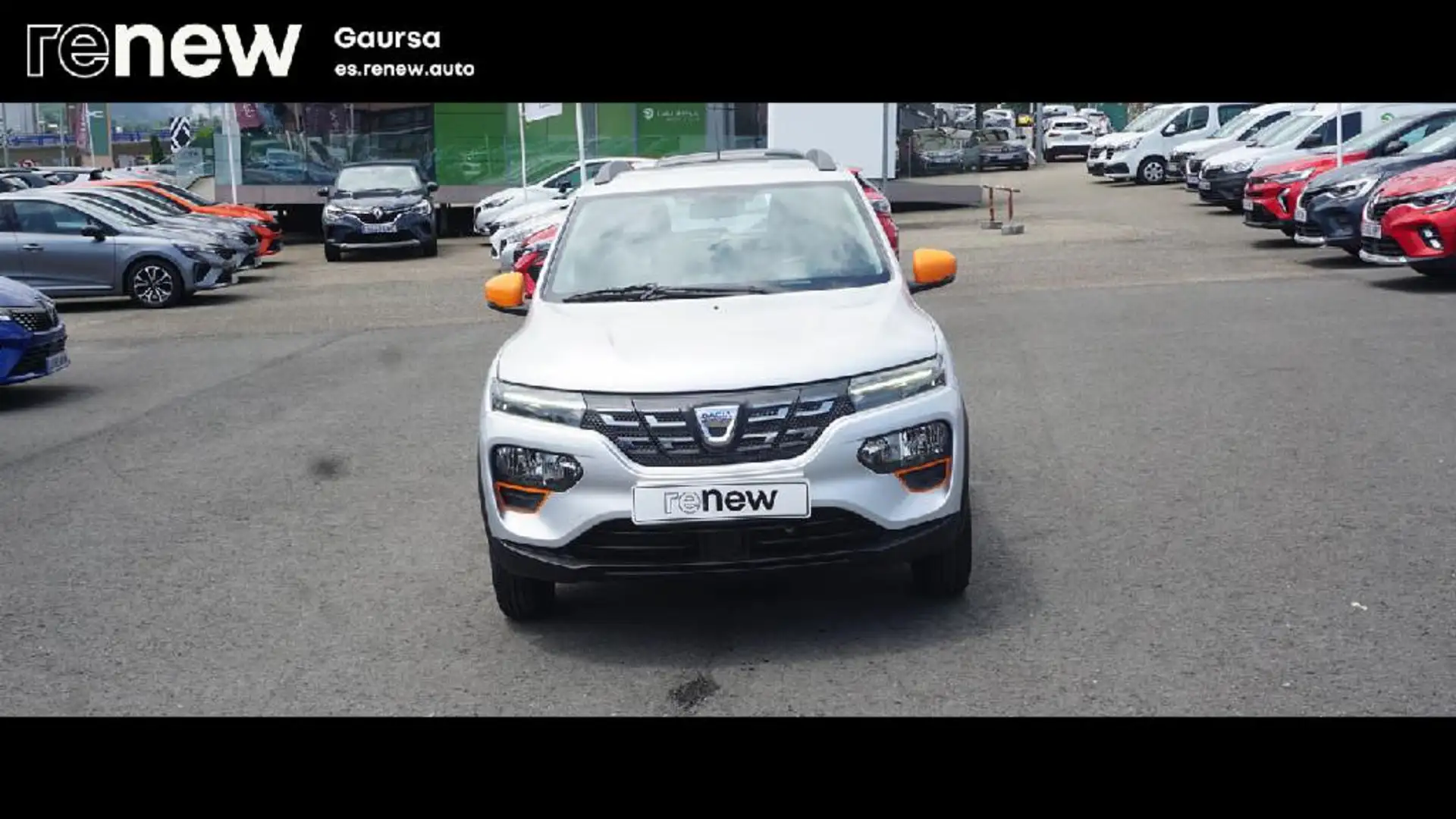 Dacia Spring BEV 27KWH 33KW COMFORT PLUS AUTO 45 5P Gris - 2