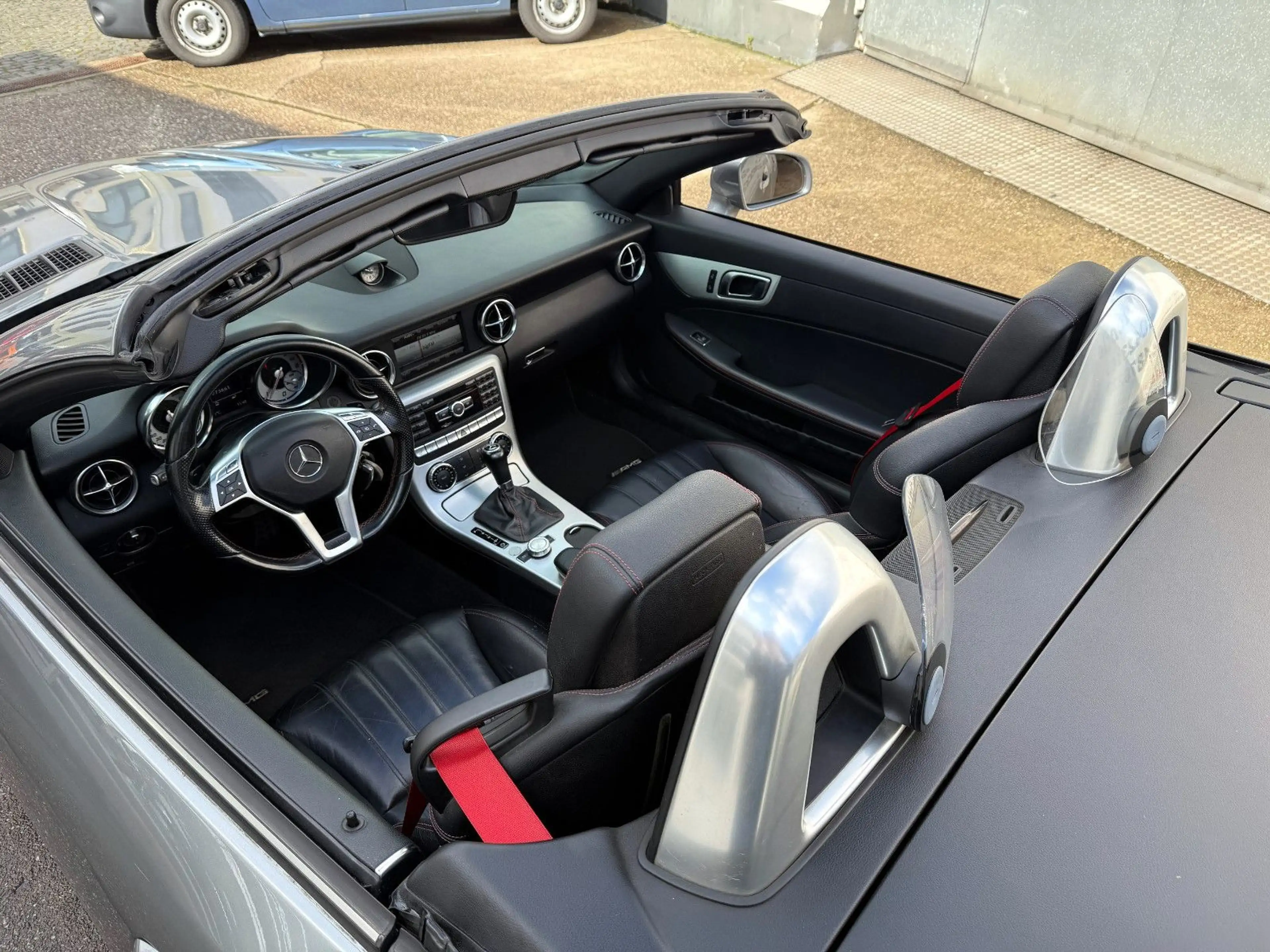 Mercedes-Benz SLK 250 CDI Roadster AMG Sportpaket Leder Xenon — photo 17