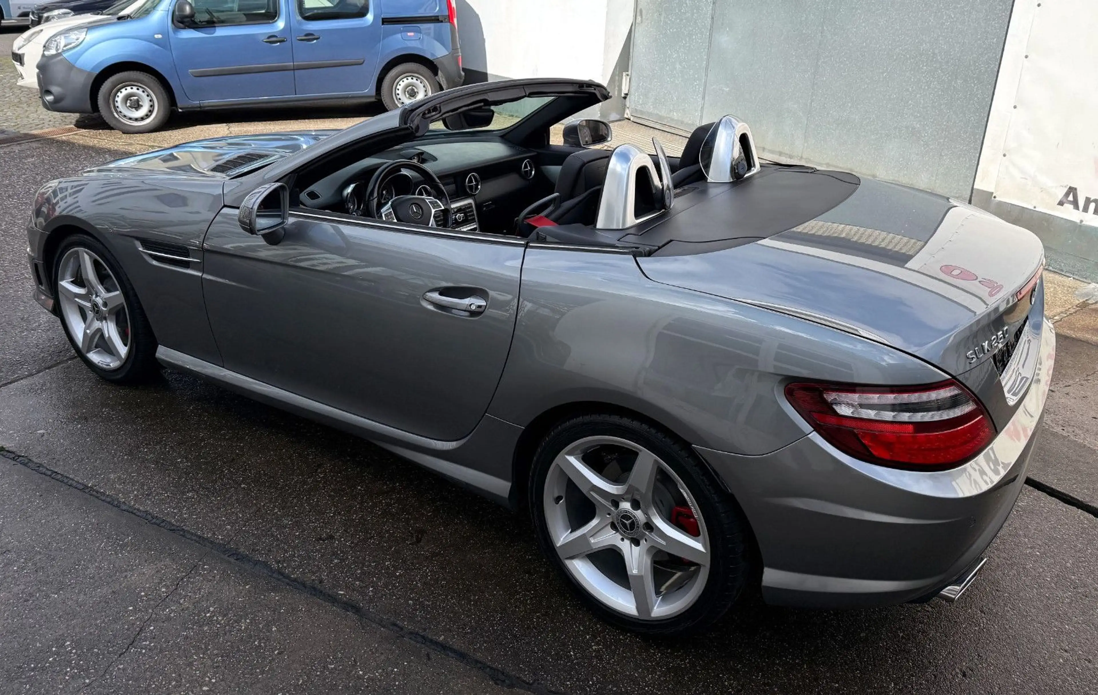 Mercedes-Benz SLK 250 CDI Roadster AMG Sportpaket Leder Xenon — photo 12