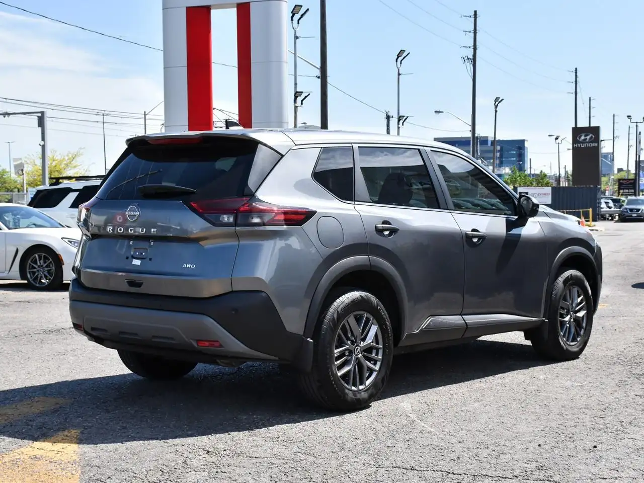 Nissan Rogue снимка Nissan Rogue