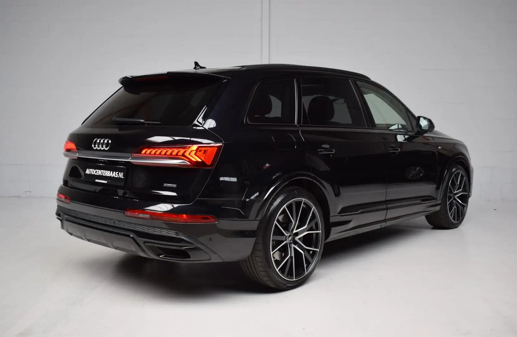Audi Q7 55 TFSI e quattro S-LINE PANORAMADAK / ADAPT.CRUIS Zwart - 2