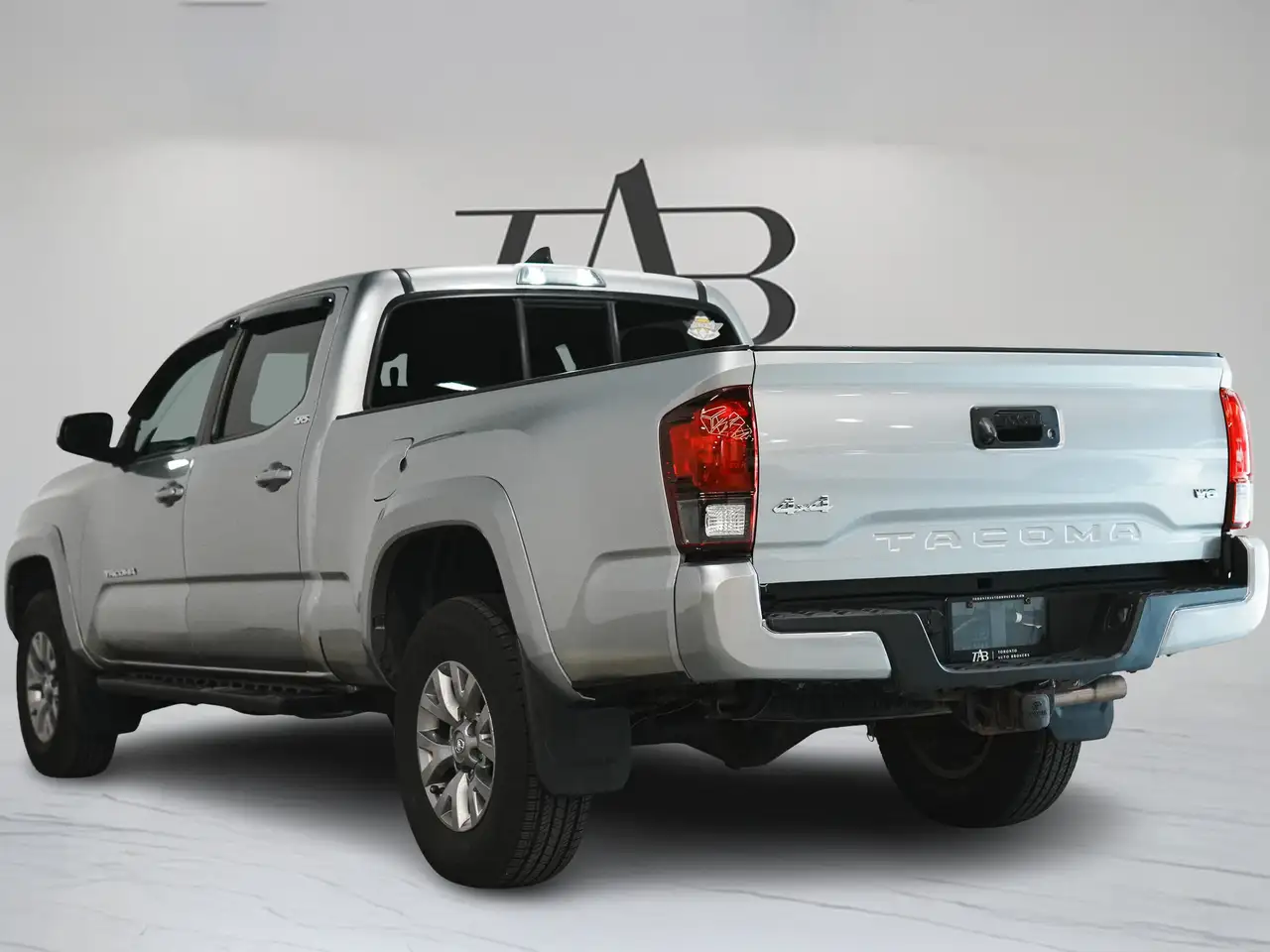 Toyota Tacoma снимка Toyota Tacoma