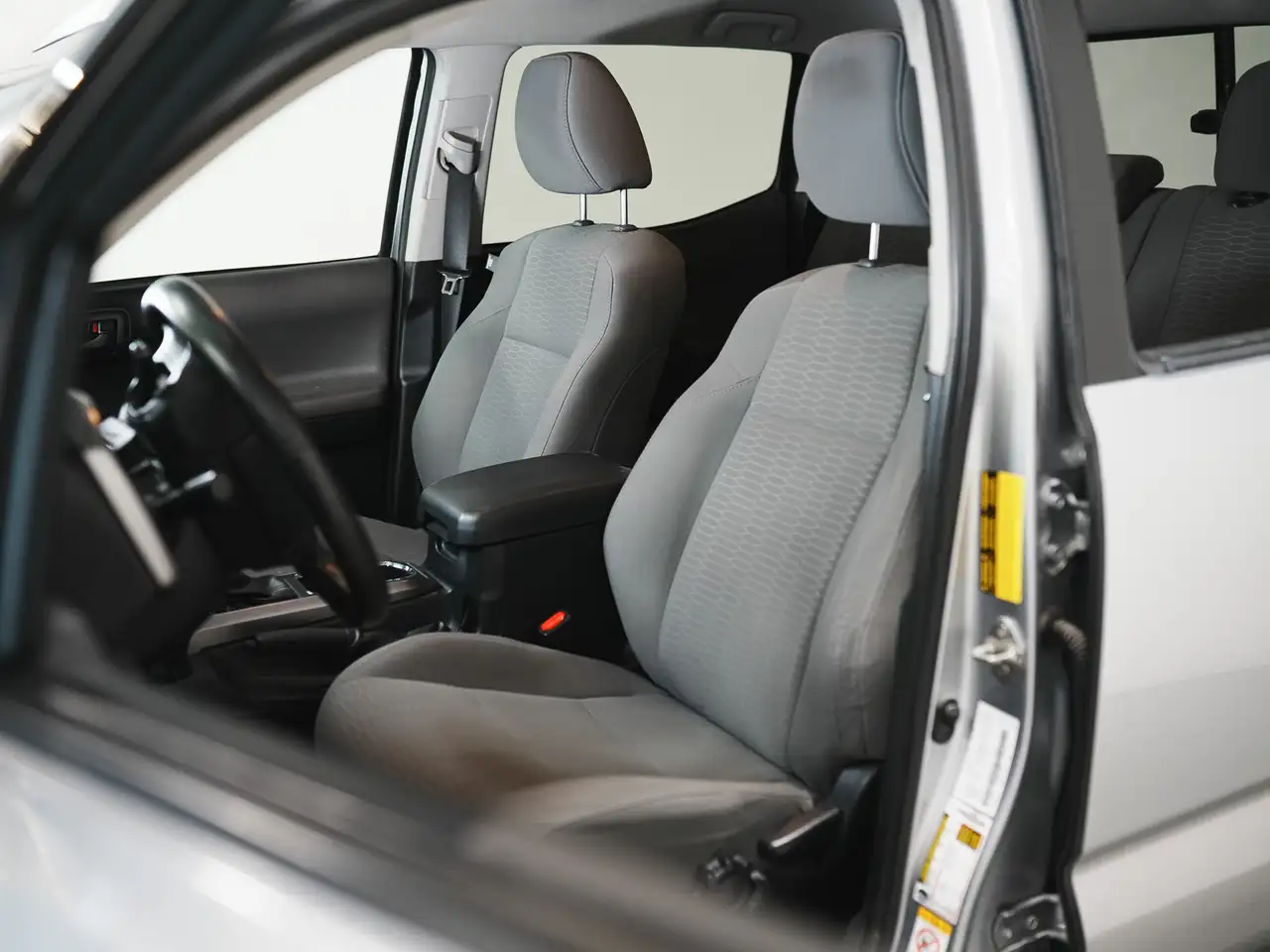Toyota Tacoma снимка Toyota Tacoma