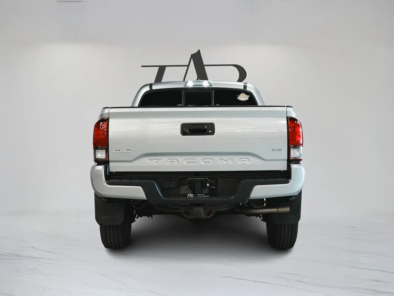 Toyota Tacoma снимка Toyota Tacoma