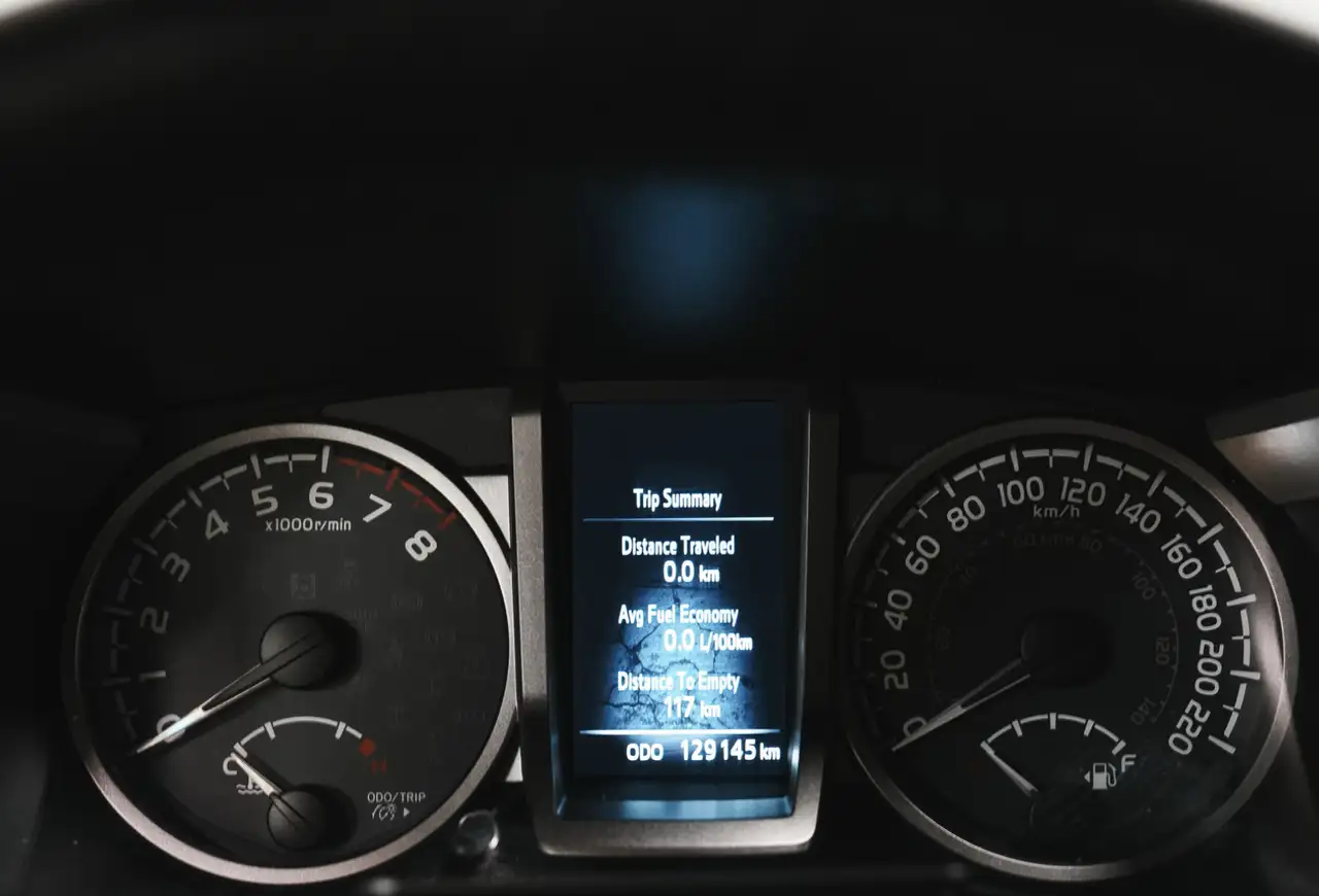 Toyota Tacoma снимка Toyota Tacoma
