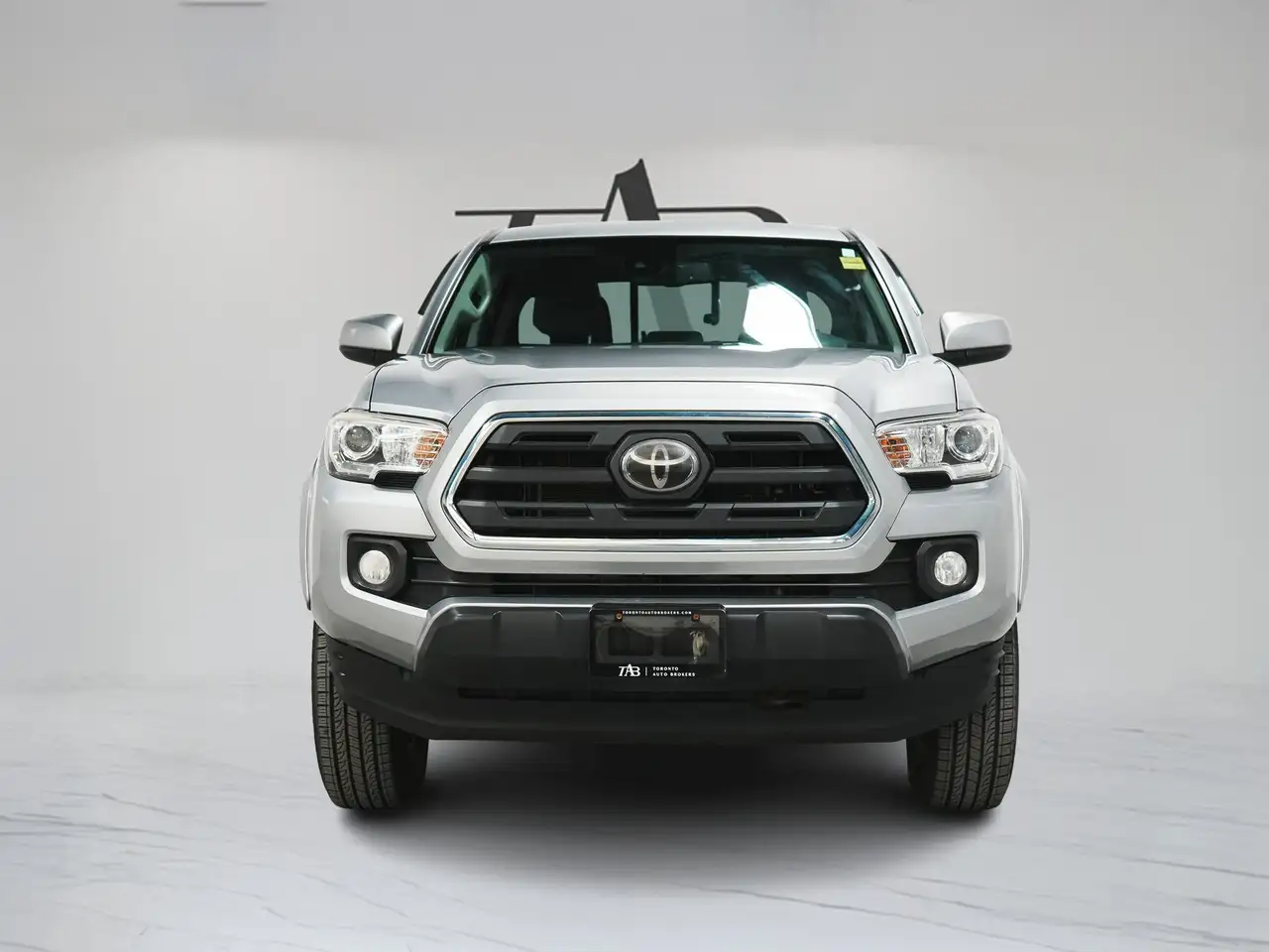 Toyota Tacoma снимка Toyota Tacoma