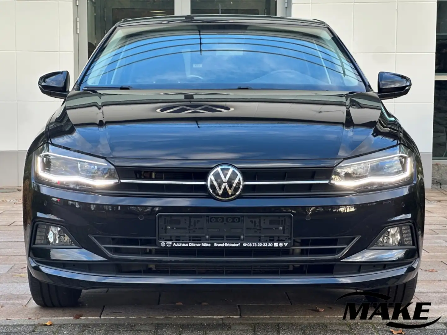 Volkswagen Polo Active 1.0 TSI NAVI DAB GRA SHZ LED BT APP Schwarz - 2