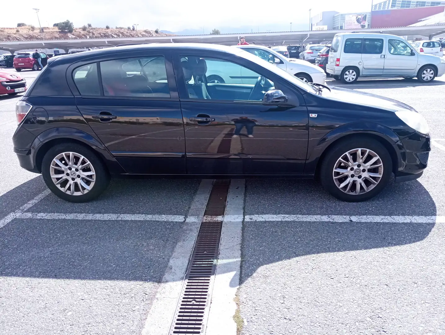 Opel Astra Astra SW 1.7CDTi Energy 110 Energy Negro - 2
